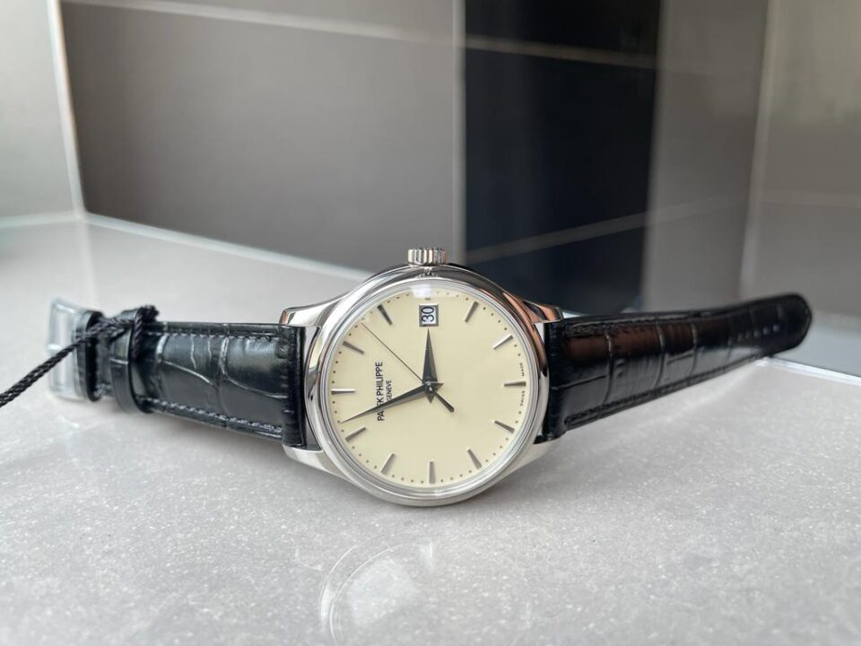 Replica PATEK PHILIPPE Calatrava ZF 5298p Date off White Dial SS bezel ZF factory
