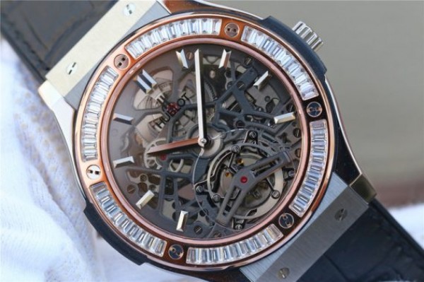 Replica Hublot Classic Fusion Tourbillon 42mm TF RG Bezel Skeleton Dial Black Gummy Strap A23J