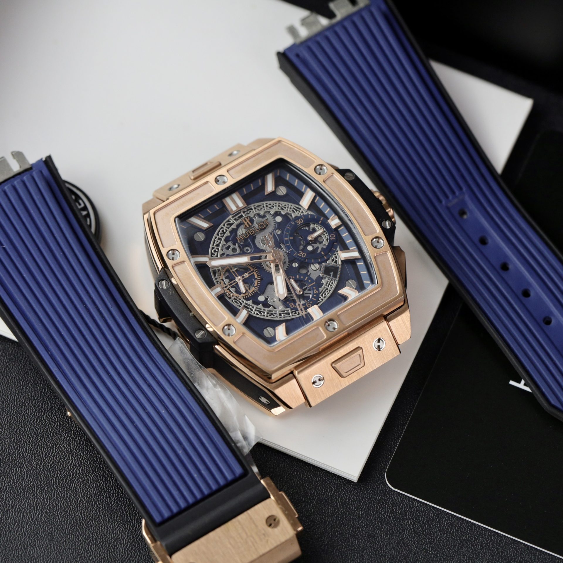 Hublot Replica Watch Spirit Of Big Bang King Gold Dial Blue 42mm