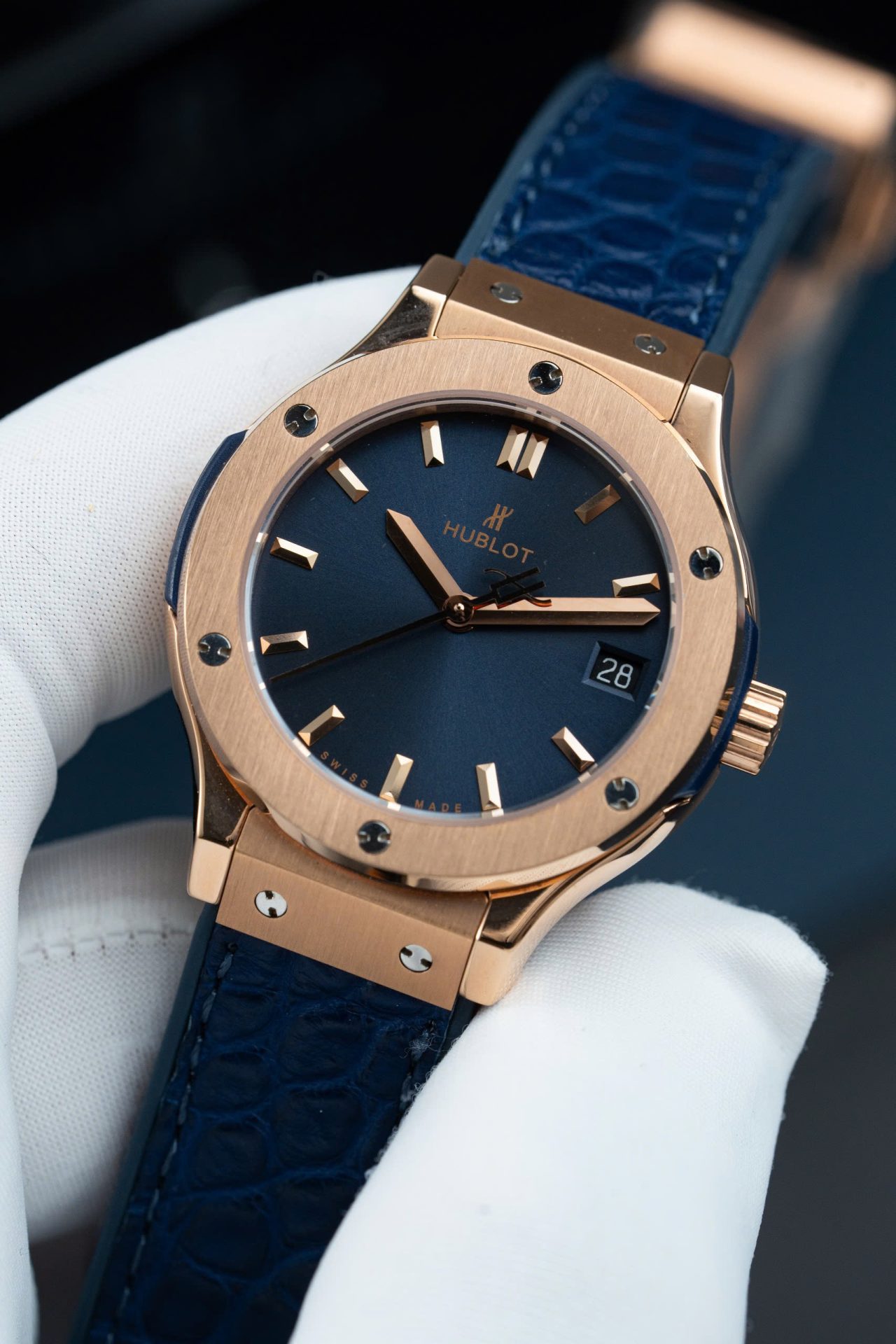 Hublot Replica Watch Classic Fusion King Gold Dial Blue 33mm