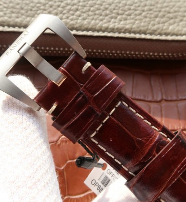Replica Panerai VSF PAM351 Titanium Brown Leather Strap P.9000