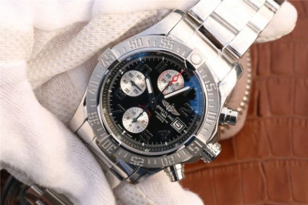Replica Breitling Avenger II Chronograph 43mm SS GF Black/White Dial SS Bracelet A7750