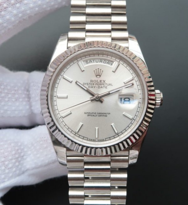 Replica Rolex Day-Date II SS Silver Dial SS Bracelet A3255