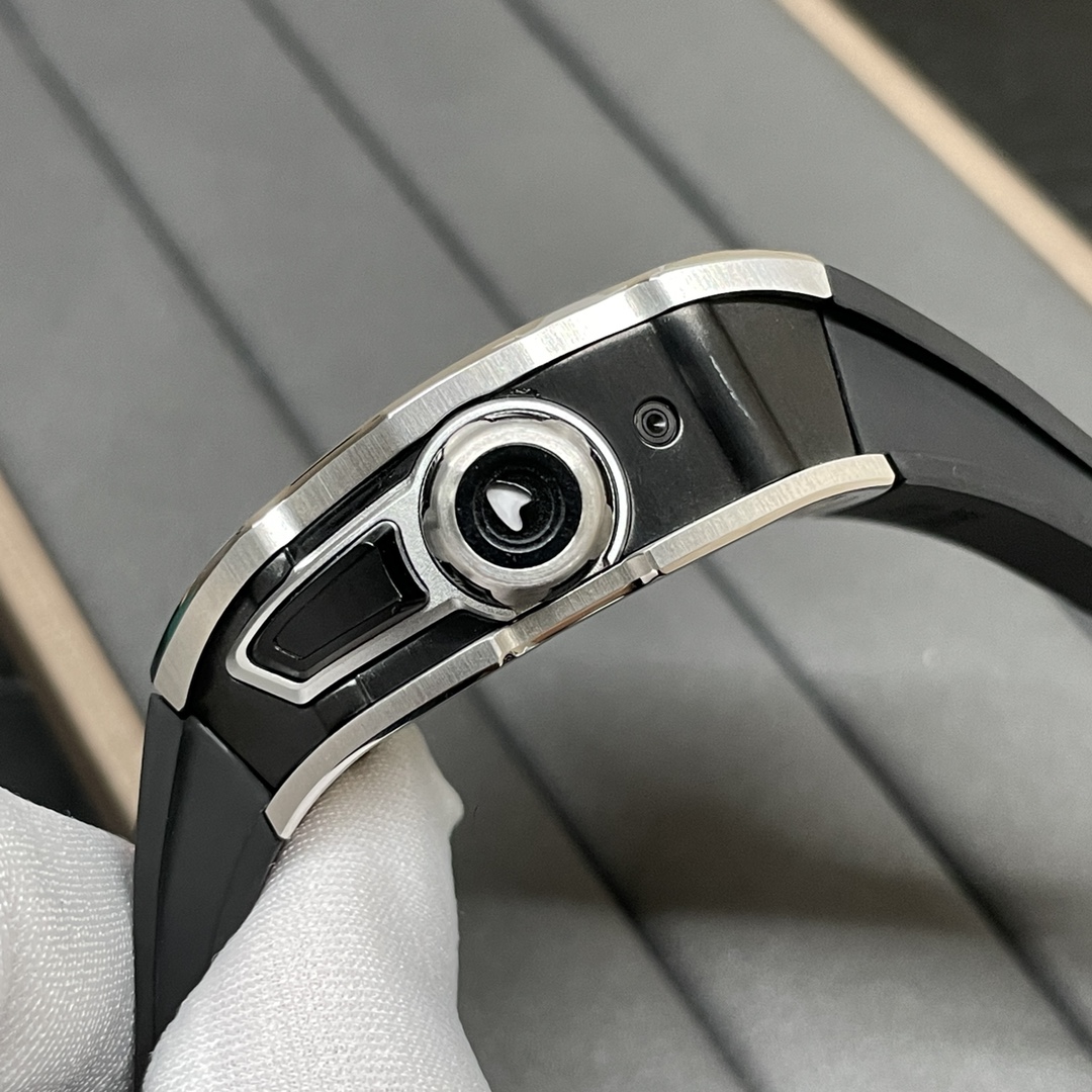 Luxury Best Richard Mille RM 40-01 Replica McLaren Speedtail – Water-Drop Case, Black Rubber Strap, Swiss Movement