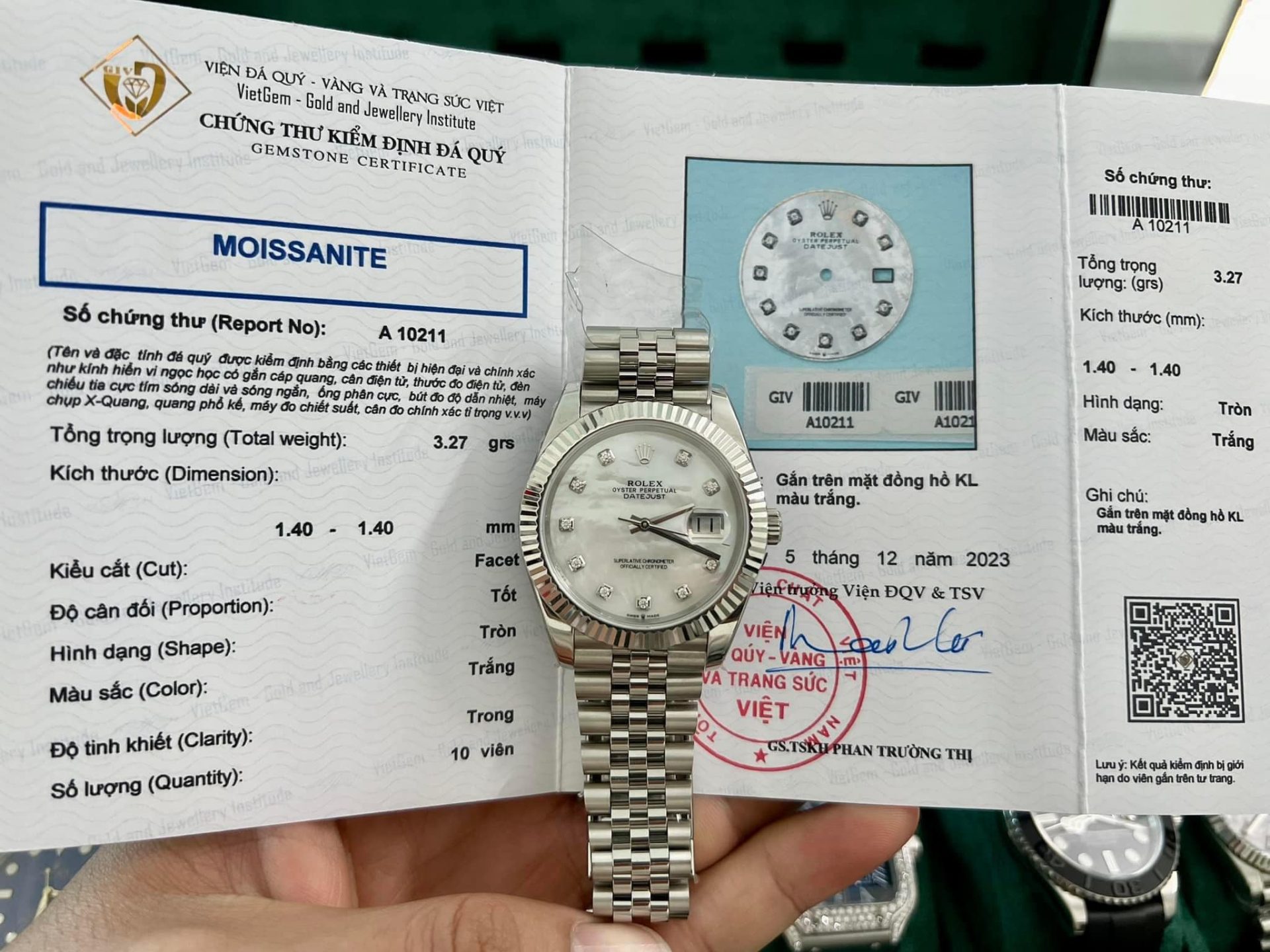 Rolex Rep 11 Watch DateJust Natural Mother of Pearl Dial With Moissanite Diamond Clean Factory 41mm