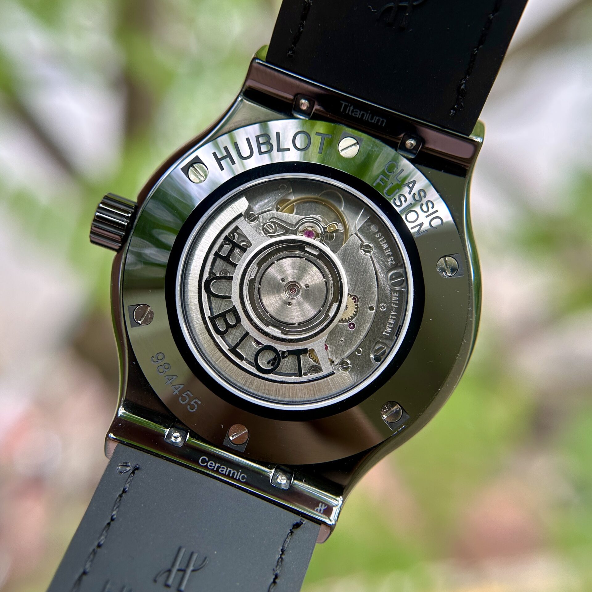 Hublot Classic Fusion Ceramic Carbon High Quality Replica Watch JJZ 42mm