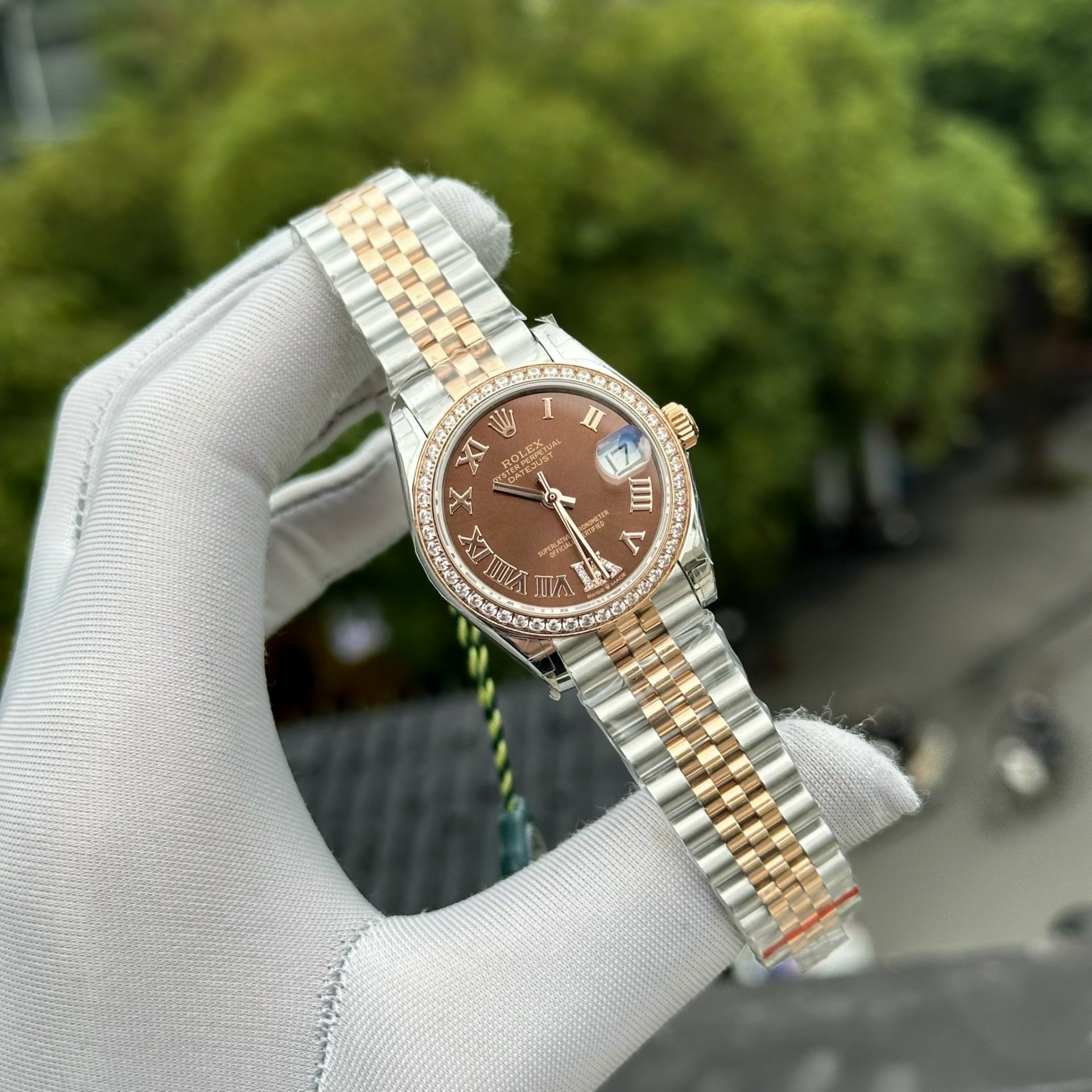 Rolex Replica 11 Watch DateJust Women s With Stone Benzene Jubilee Strap 31mm