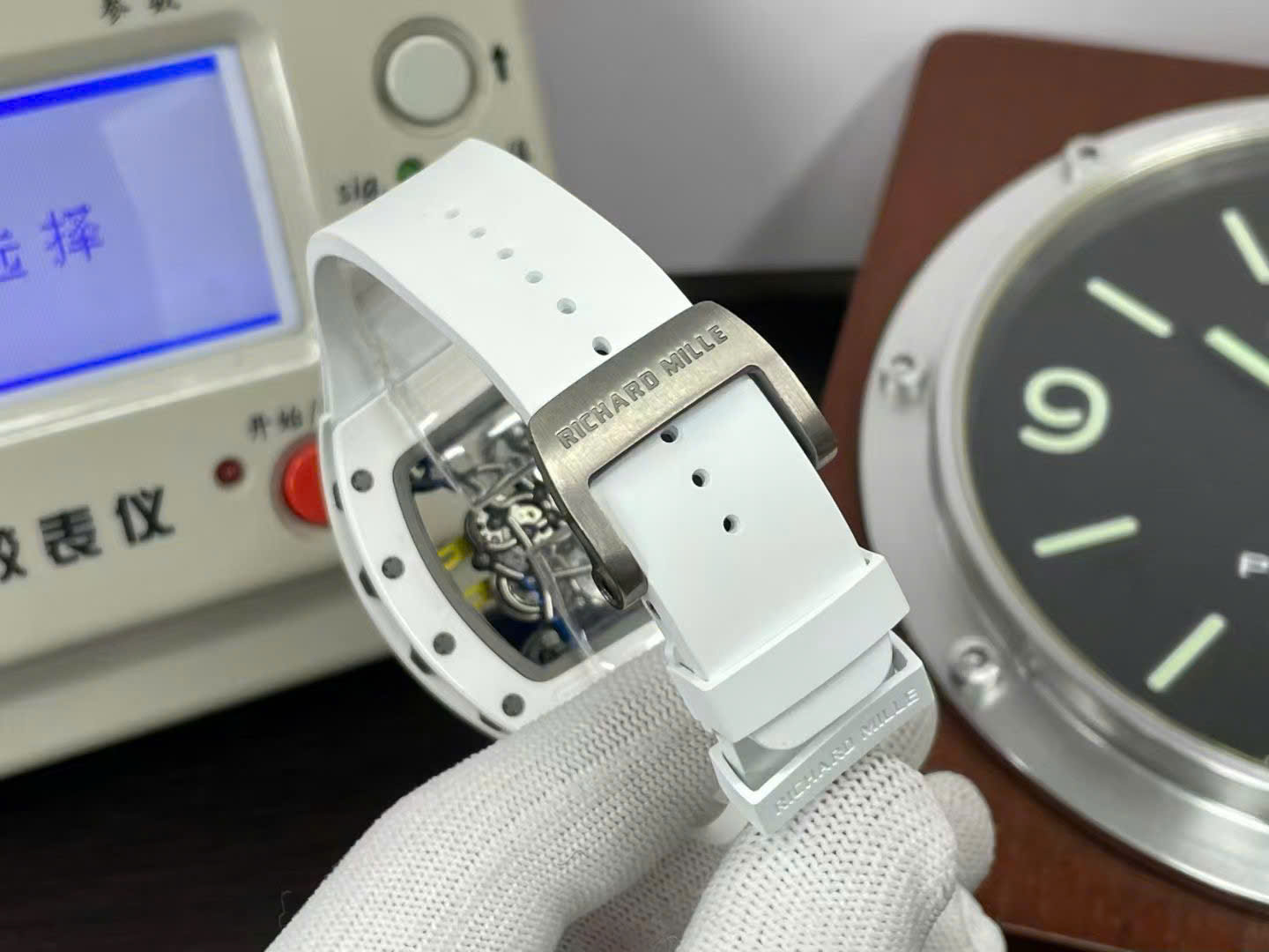 Richard Mille High End Watch Replicas RM61-01 Yohan Blake White Ceramic ZF Factory 43x50mm