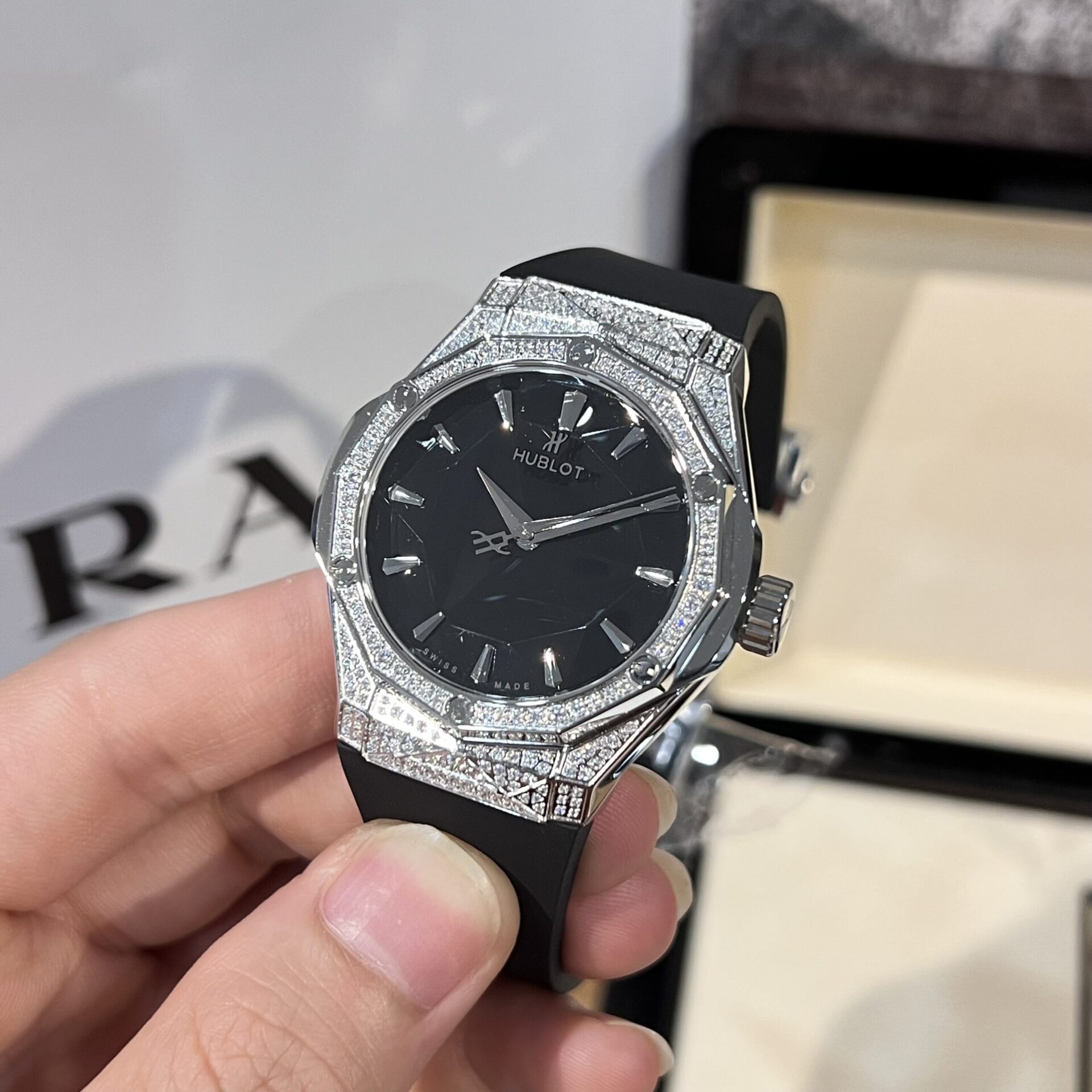 Hublot Replica Watch Orlinski Full Diamond Case Black Dial HBF 40mm