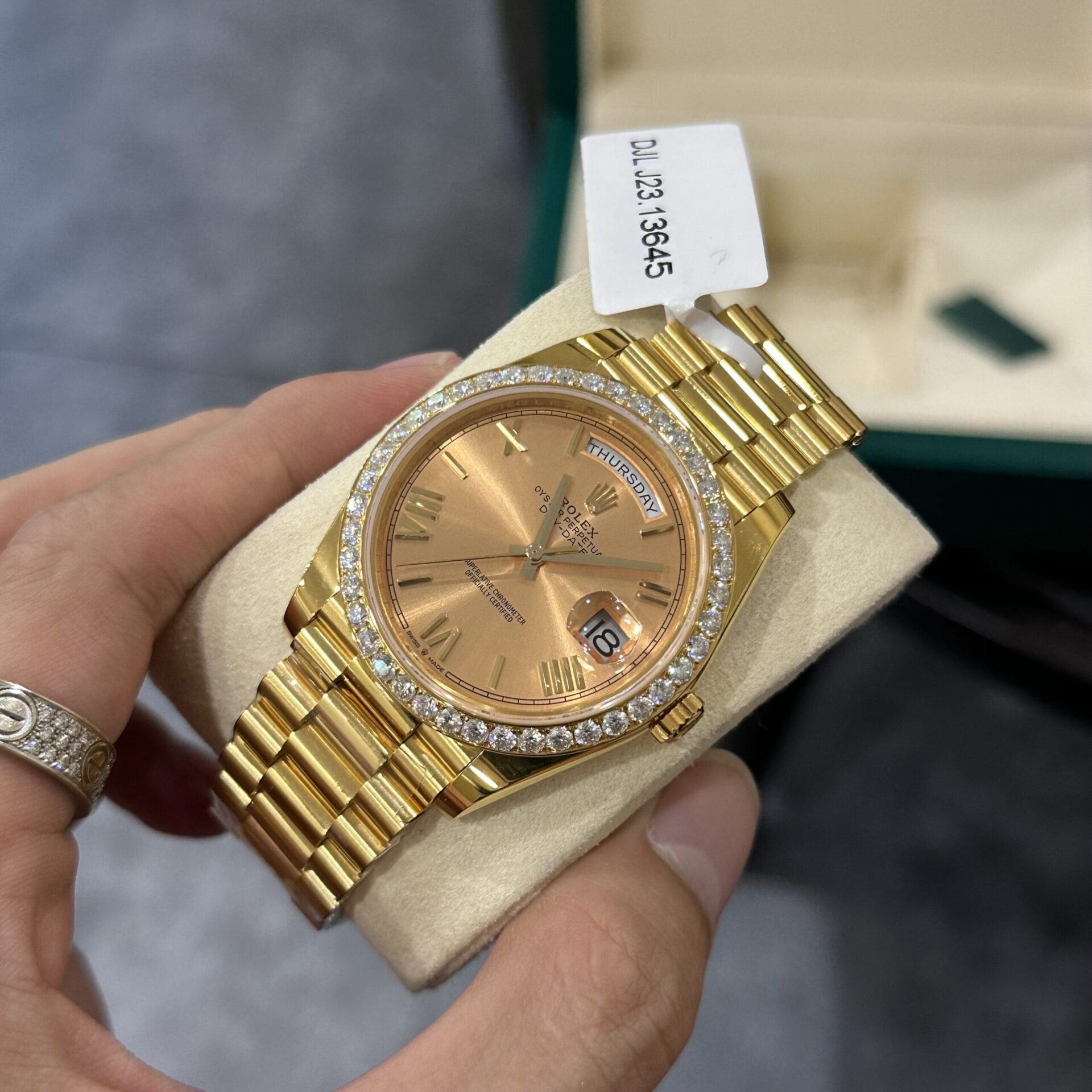 Rolex Replica Watch Day-Date 228238 Gold Wrapped Moissanite GM V2 152gram 40mm