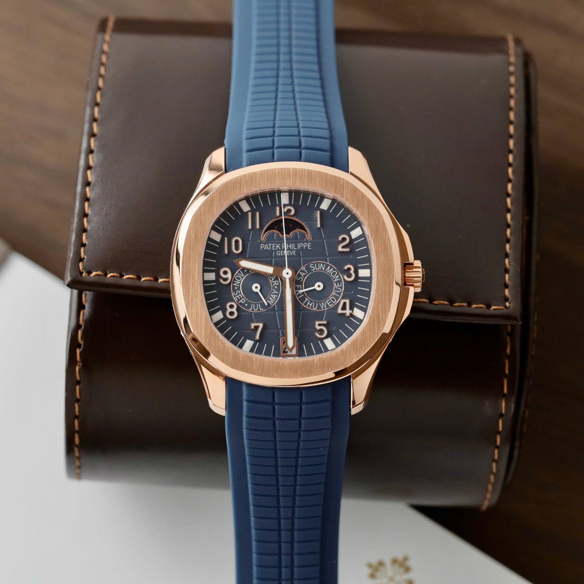 Patek Philippe Best Replica Watch Aquanaut 5261R Automatic Swiss Movement Blue Dial 40mm