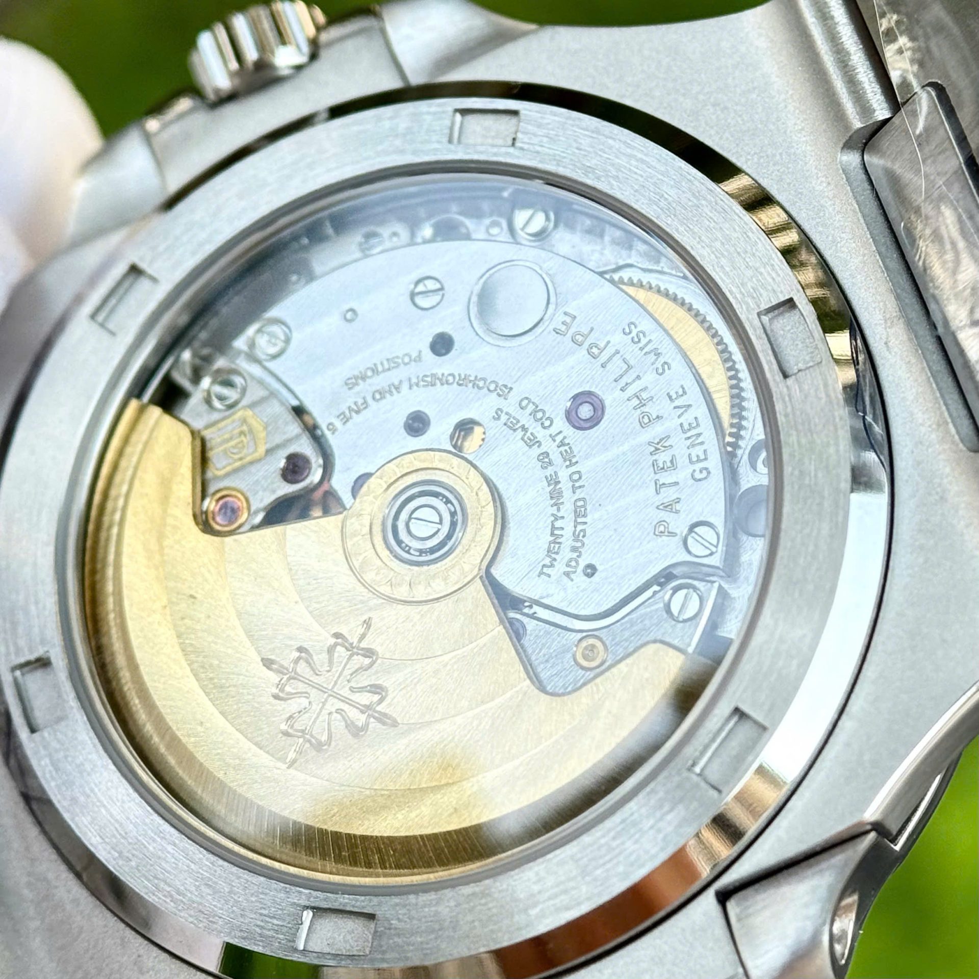 Patek Philippe Nautilus 5711 Replica Watches White Dial Metal Wire BBF Factory 40mm