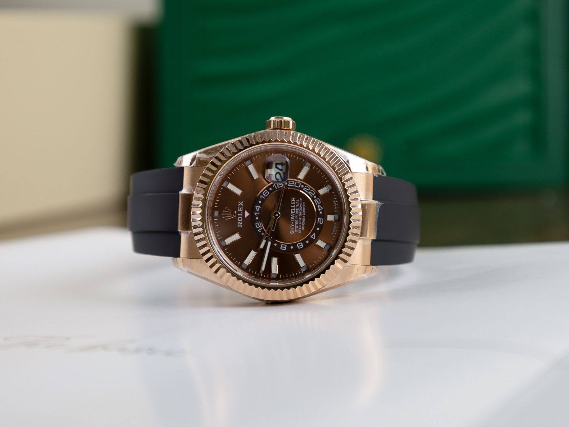 Rolex Replica 1:1 Watch Sky Dweller Chocolate Dial Rubber Strap 42mm