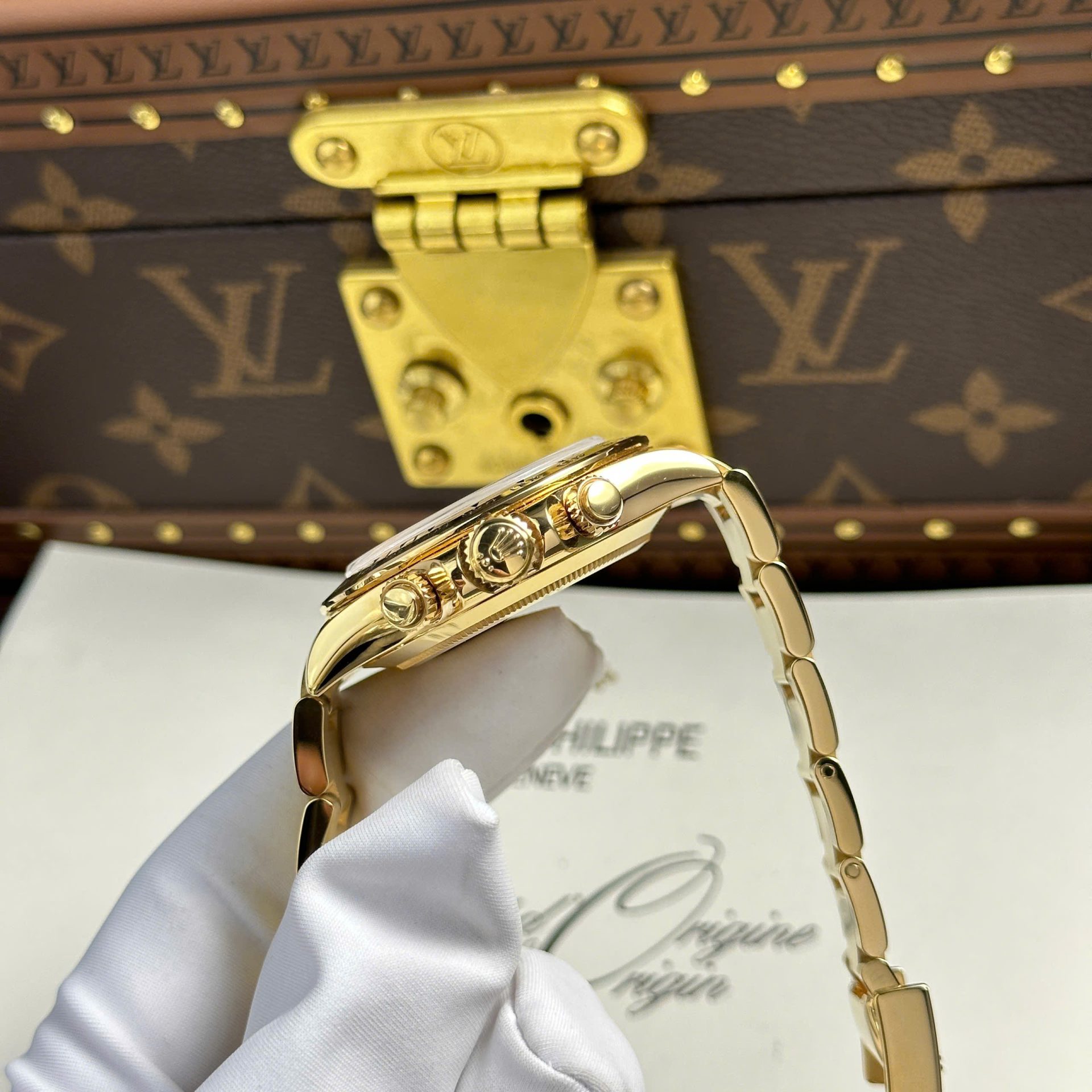 Rolex Daytona Cosmograph 116508 Best Replica Watch Custom Gold Wrapped 40mm