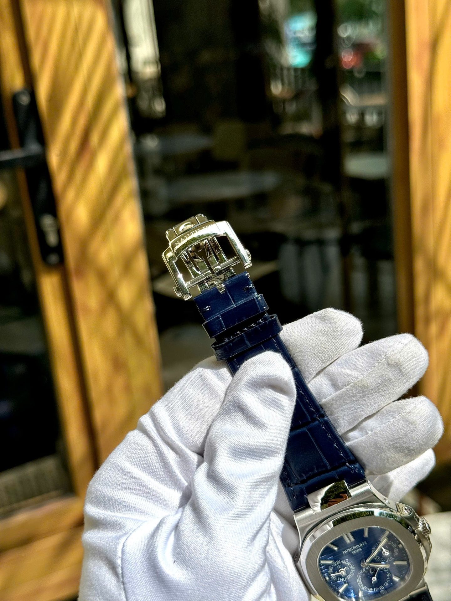 Patek Philippe High End Watch Replicas Nautilus 5740G Blue   Automatic Swiss Movement 40mm
