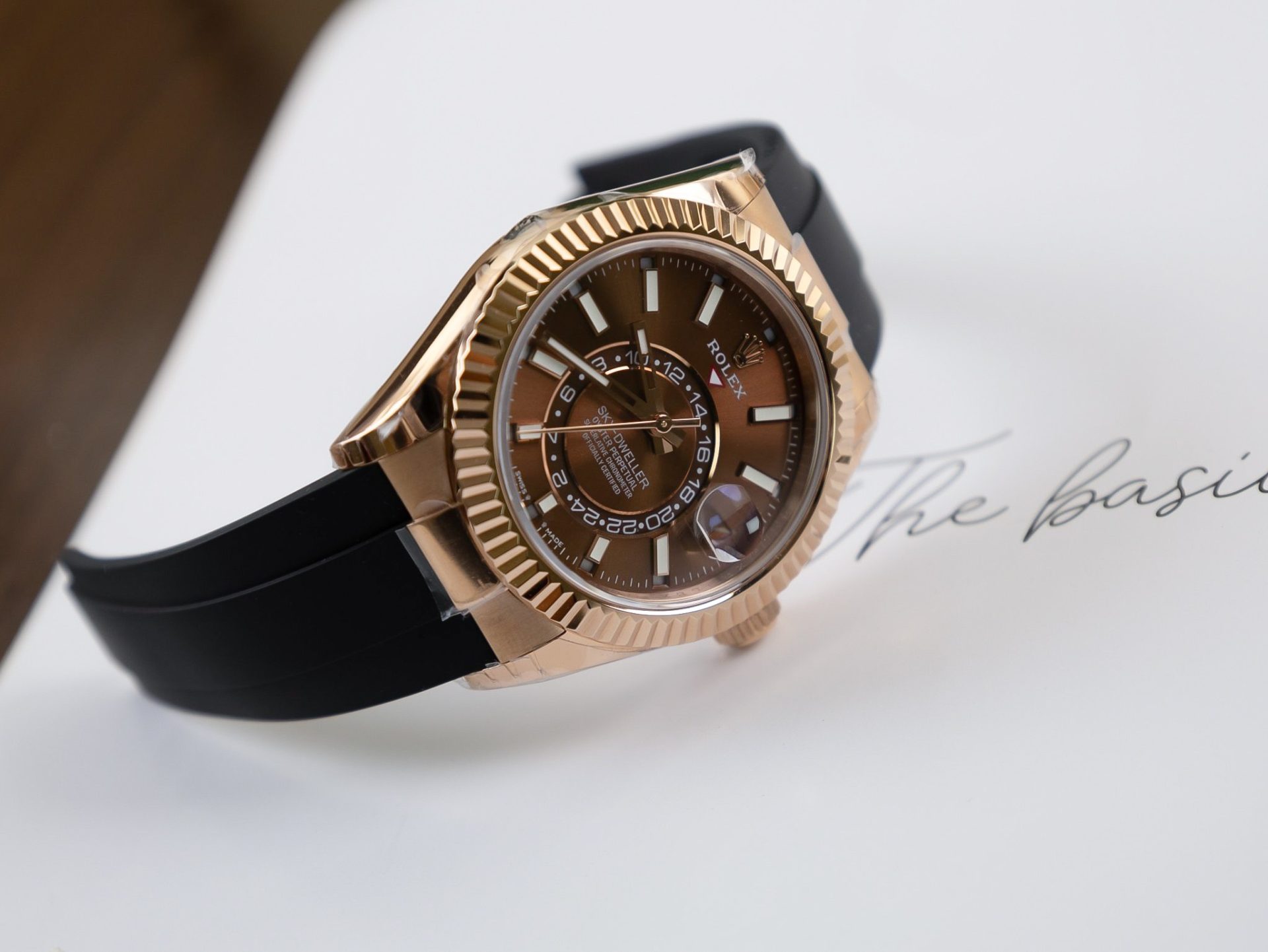 Rolex Replica 1:1 Watch Sky Dweller Chocolate Dial Rubber Strap 42mm