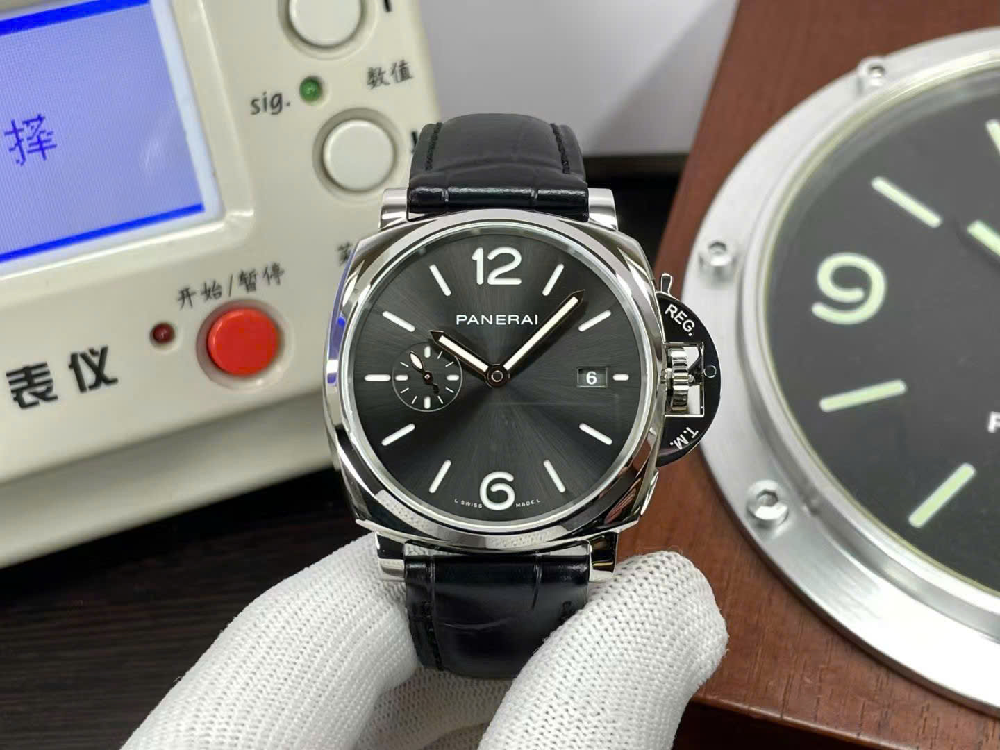 Panerai Knock Off Watches Luminor Due PAM1387 Black Leather Strap VS Factory 42mm