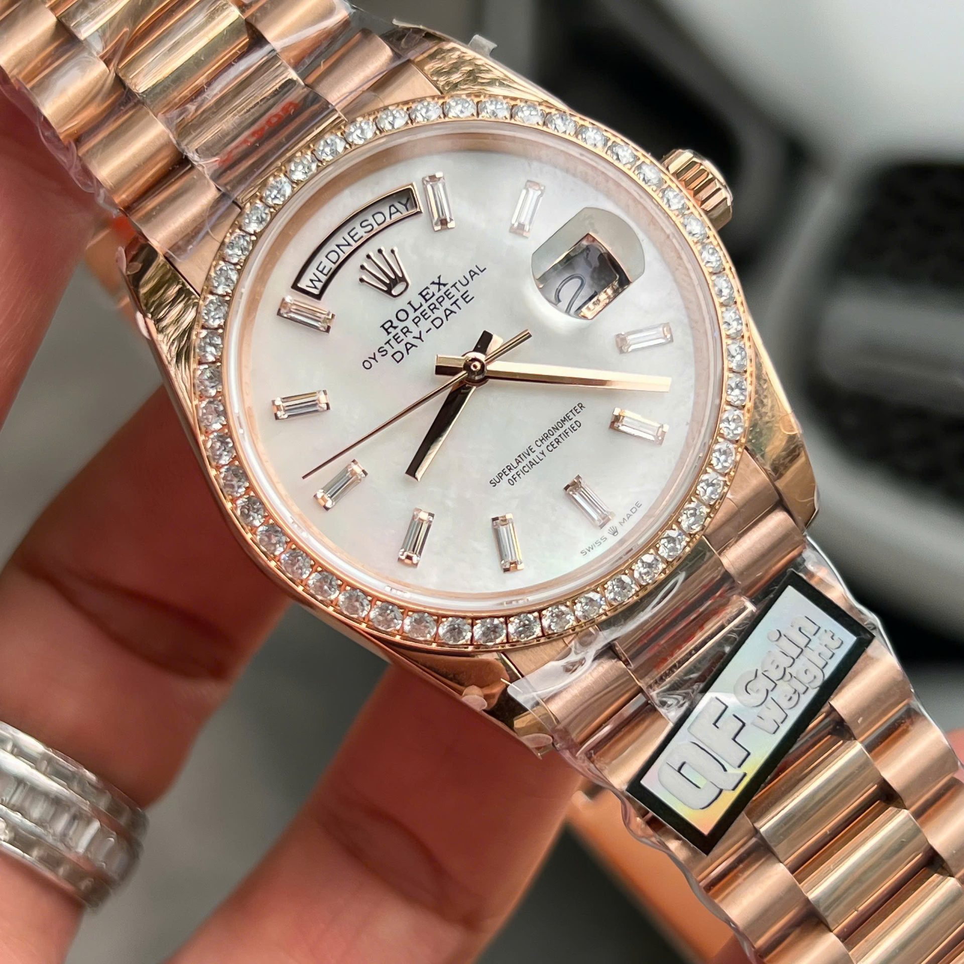 Rolex Day-Date Dial MOP Replica Watch Weight 158 Grams Bezel Moissanite Diamonds QF Factory 36mm