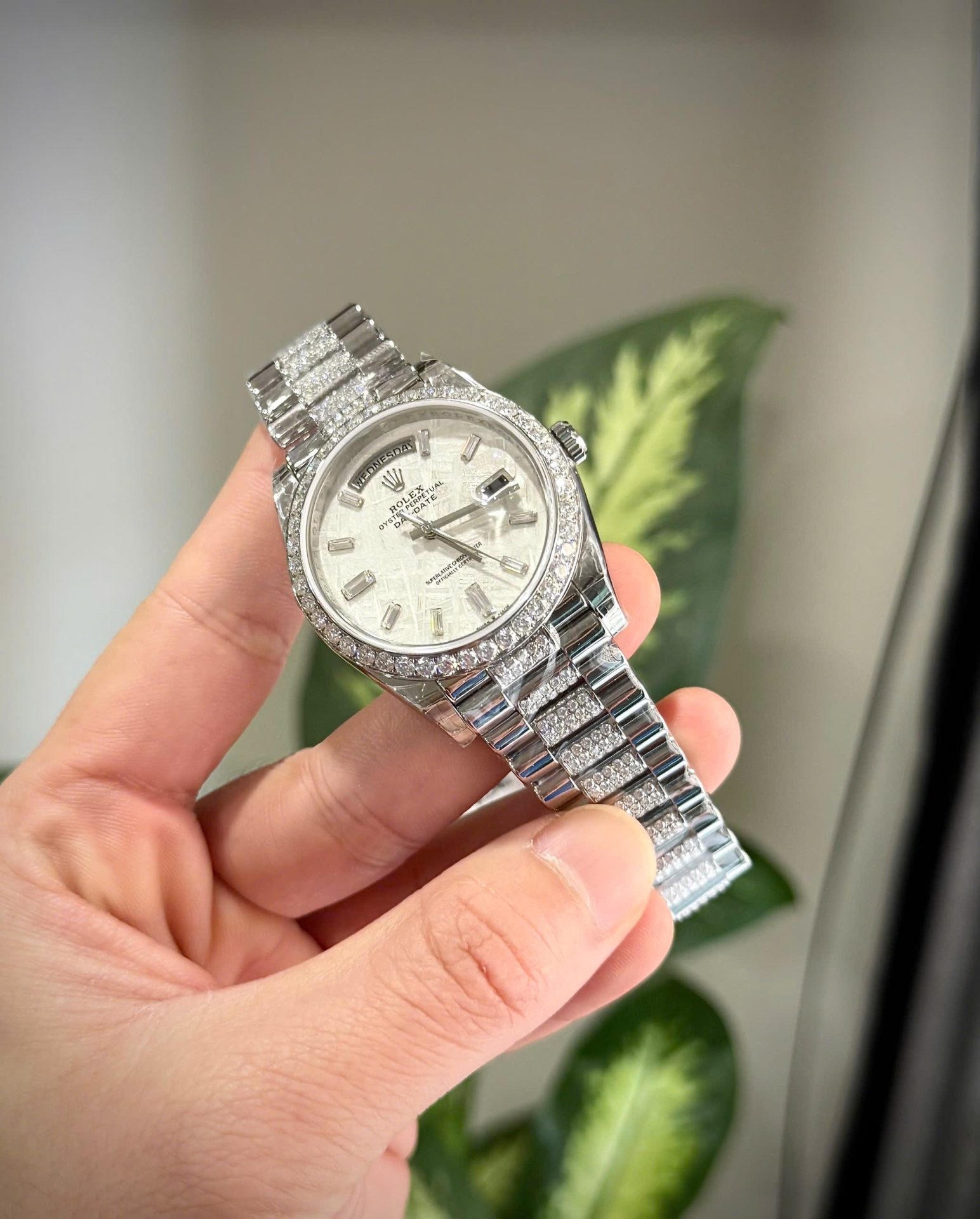 Rolex Day-Date Meteorite Dial Custom Moissanite Daimonds Copies Watches 40mm