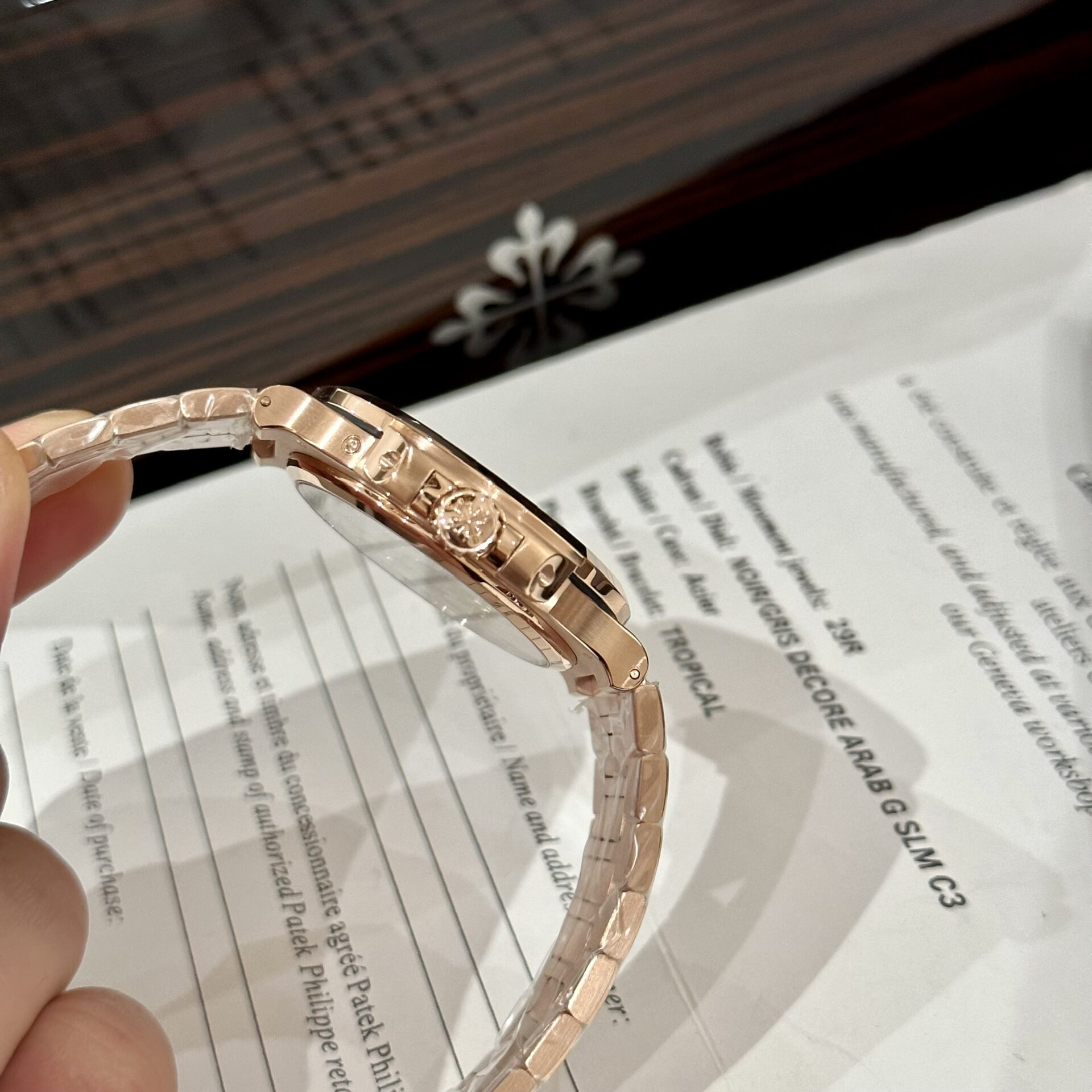 Patek Philippe Replica Watch Nautilus 5712 Rose Gold Plated Black Dial GRF 40mm