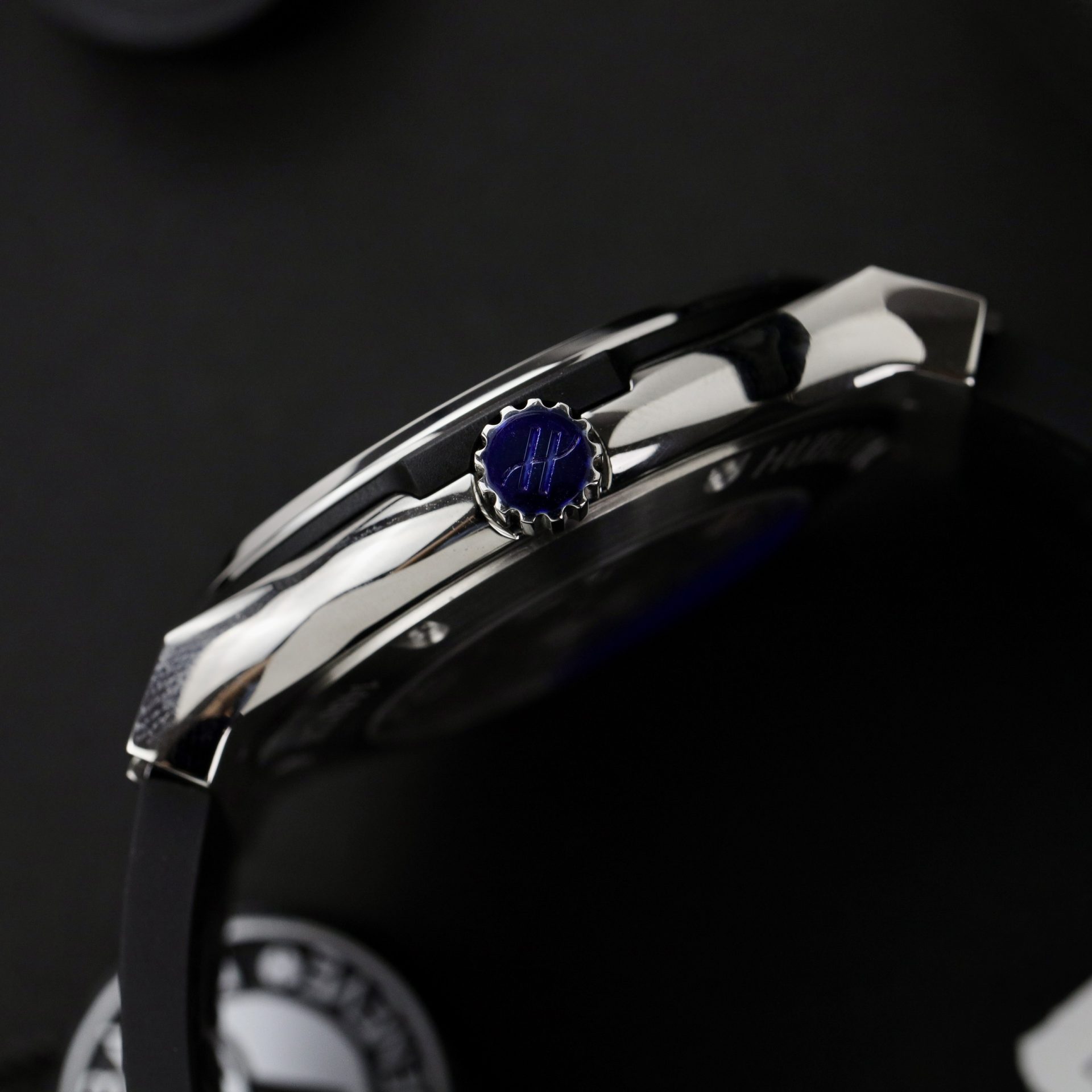 Hublot Replica 11 Watch Classic Fusion Face Black Moissanite Diamond APS Factory 42mm