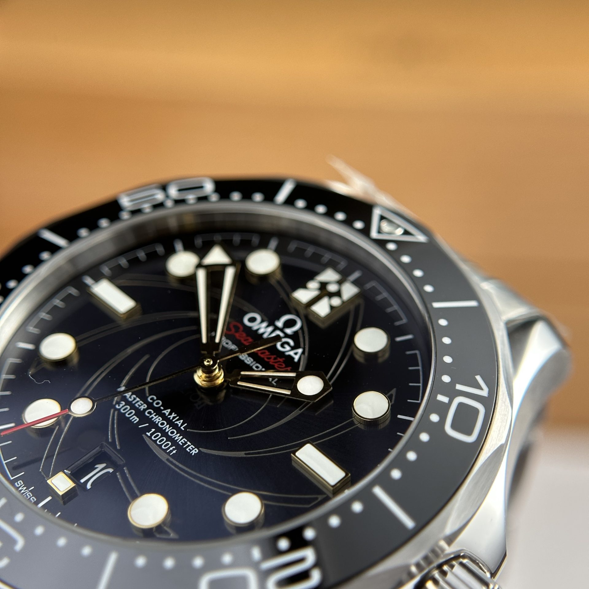 Omega Replica 1:1 Watch Seamaster James Bond 007  VS Factory 42mm