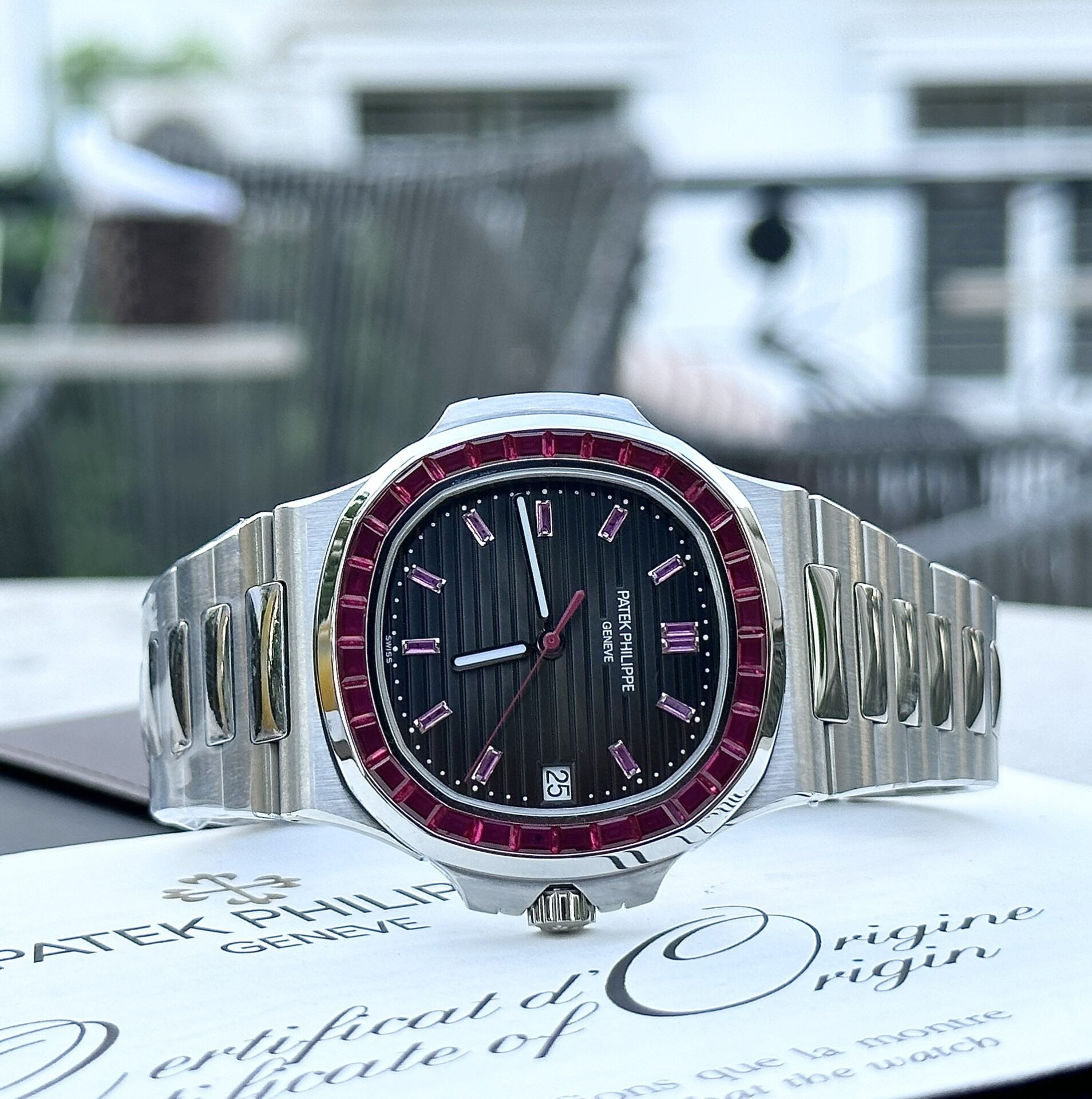 Patek Philippe Nautilus 5723 Replica 1:1 Watch Red Ruby Bezel 40mm