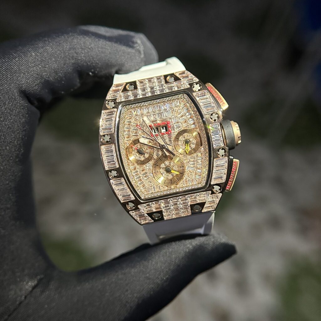 Richard Mille Replica 1:1 Watch RM011 With Full Diamond Rubber Strap 44mm