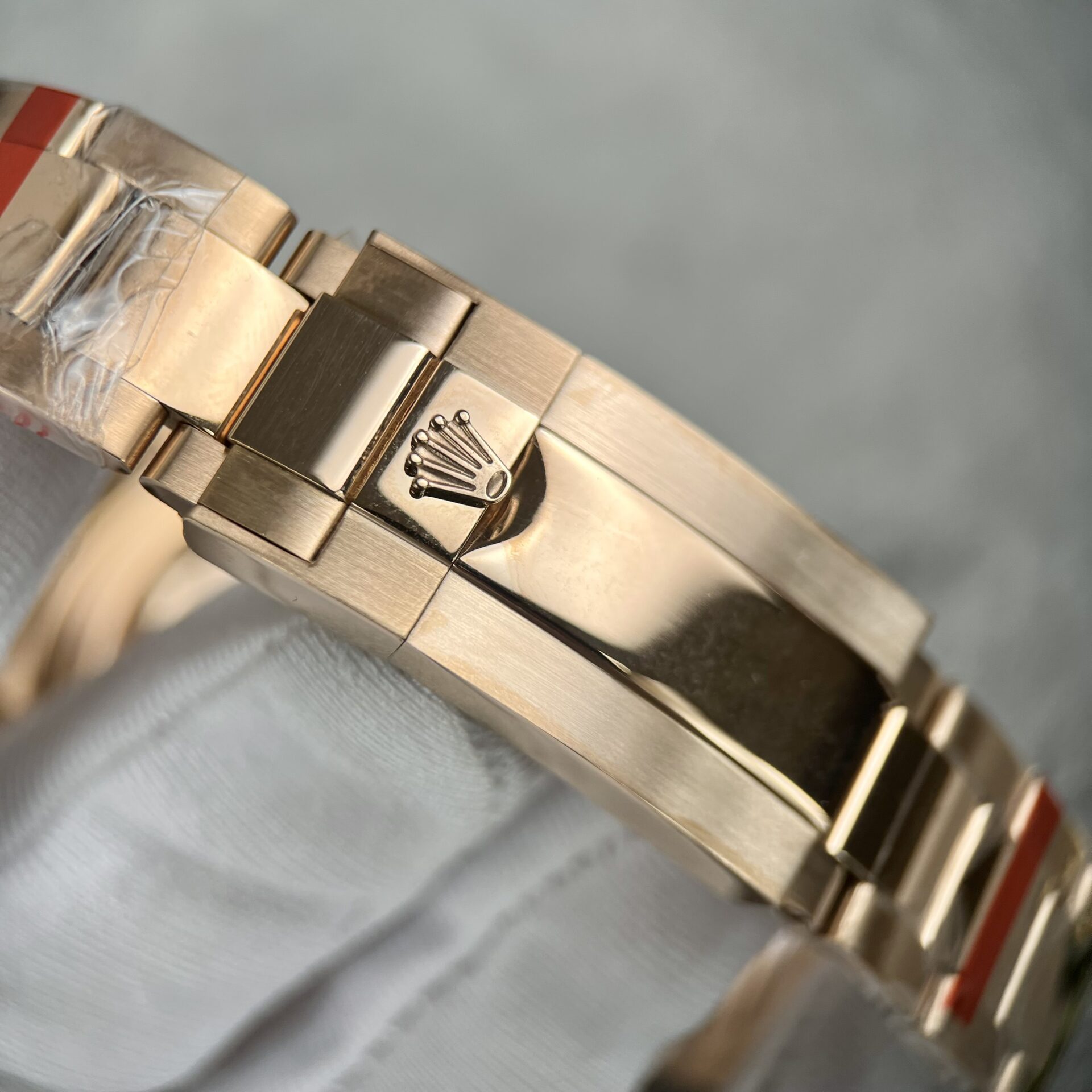 Rolex Replica 11 Watch Daytona Rainbow Rose Gold Plated  40mm