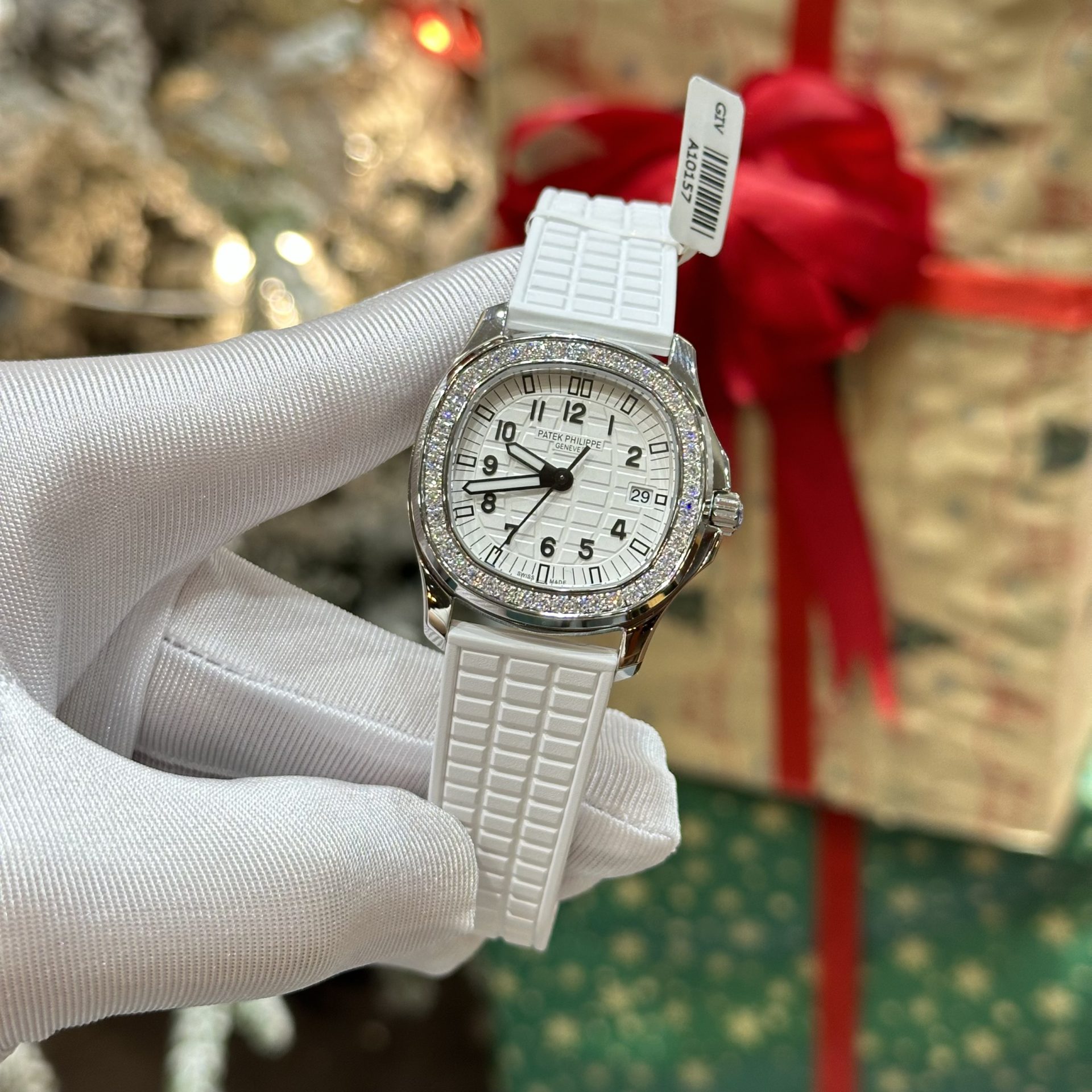 Patek Philippe Replica 1:1 Watch Aquanaut 5067A With Moissanite Diamond 35.6mm