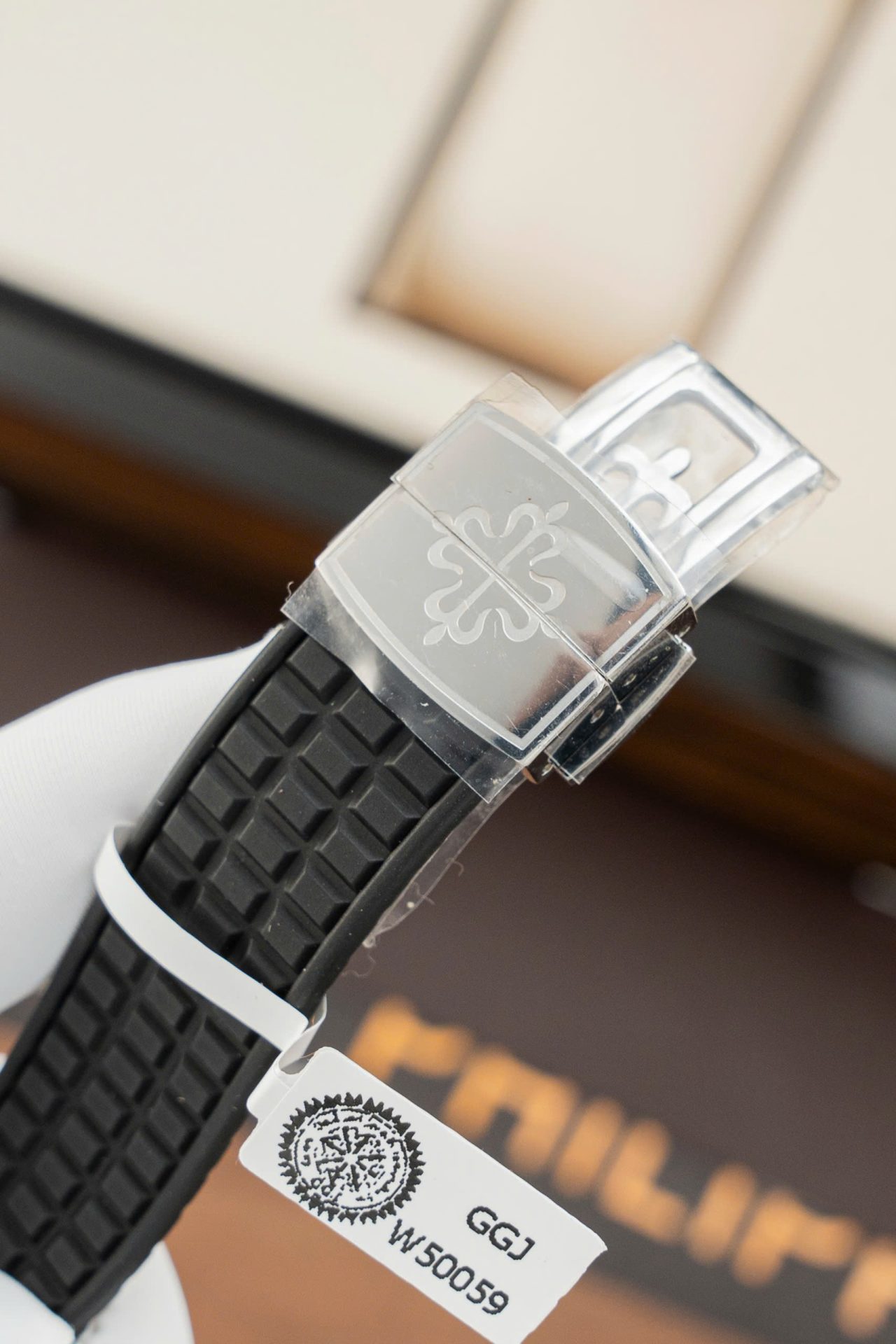 Patek Philippe Aquanaut 5067 Replica Watches Bezel Moissanite Diamonds PPF Factory 35.6mm