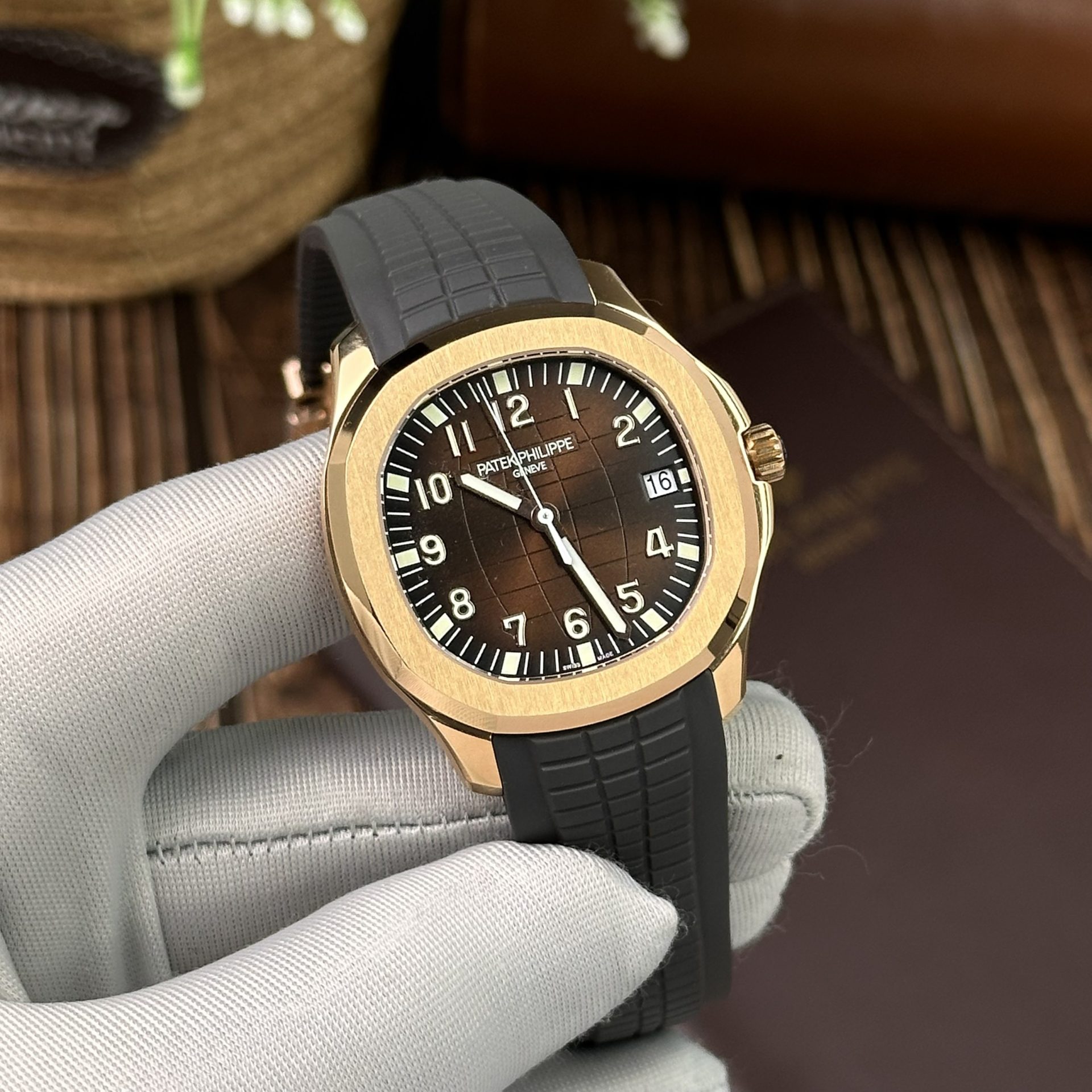 Patek Philippe Replica 1:1 Watch Aquanaut 5167R Chocolate Dial Factory 3K 40mm