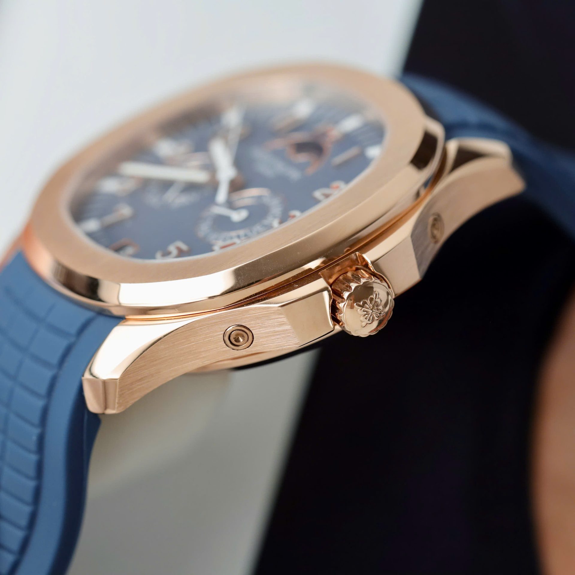 Patek Philippe Best Replica Watch Aquanaut 5261R Automatic Swiss Movement Blue Dial 40mm