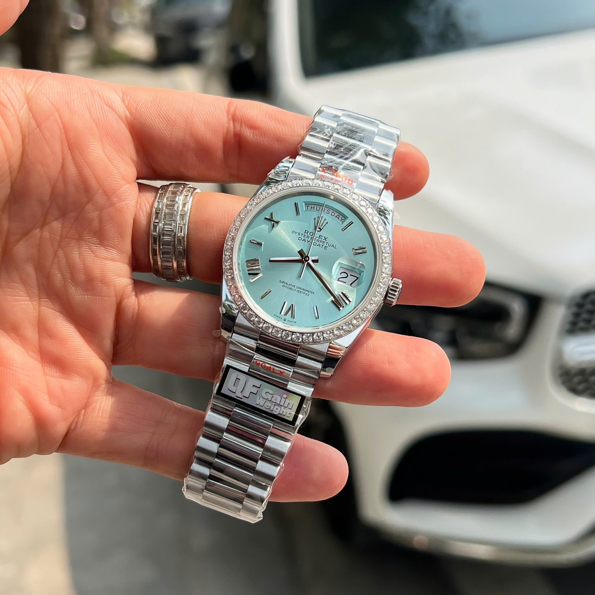 Rolex Replica Watches Watch Day-Date Ice Blue Weight 158Grams Bezel Diamonds Moissanite QF 36mm
