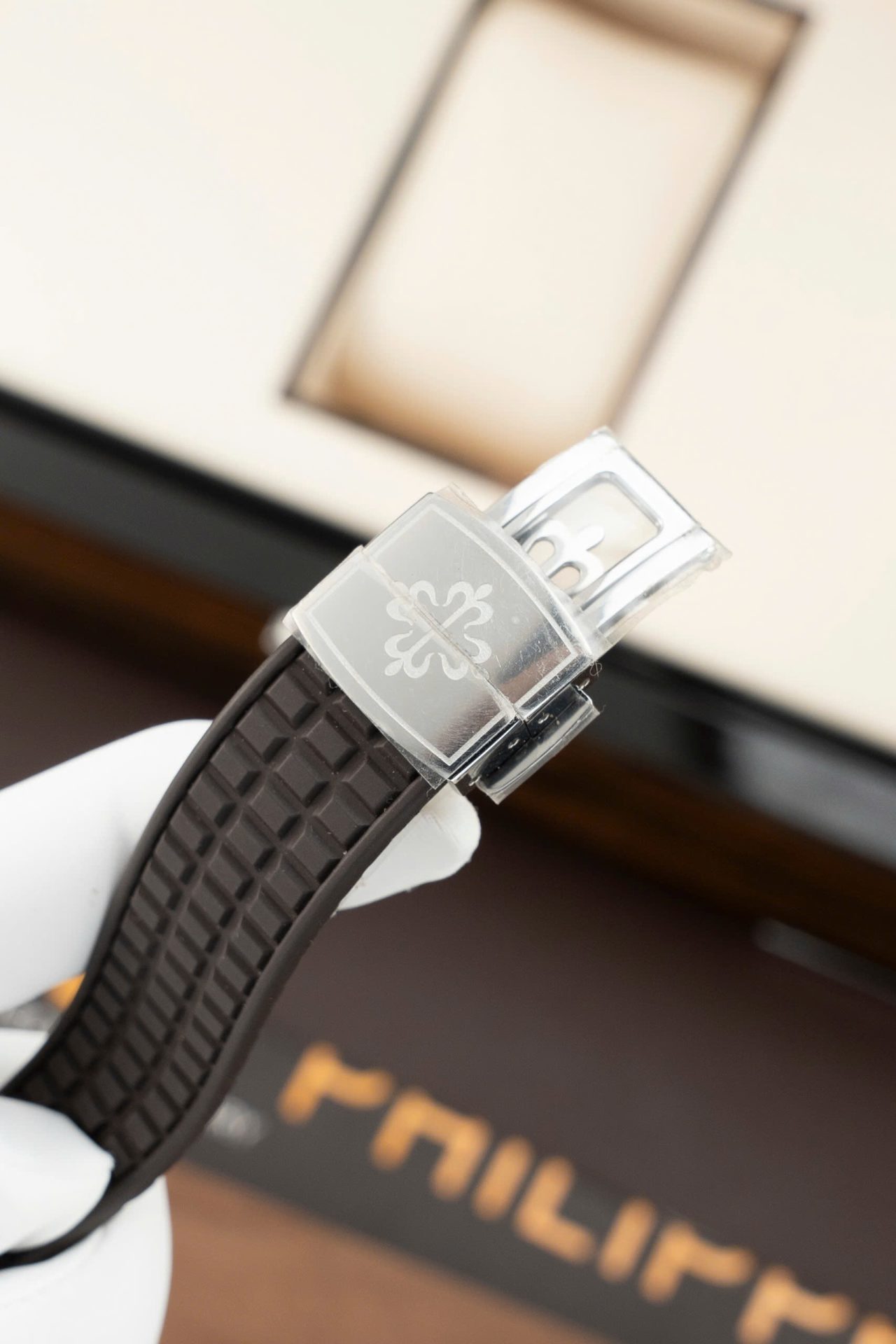 Patek Philippe Aquanaut 5067 Replica Watches Quartz Movement PPF Factory 35.6mm