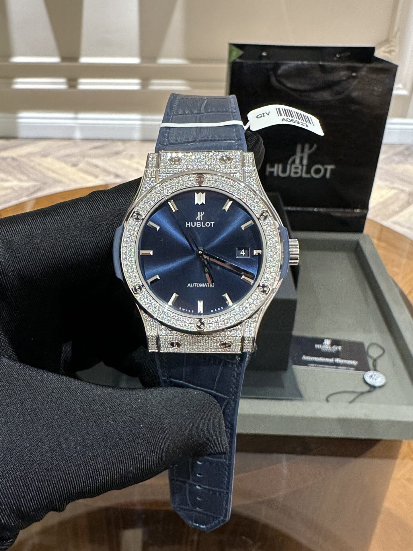 Hublot Replica 11 Watch Classic Fusion Blue Moissanite Diamond 42mm