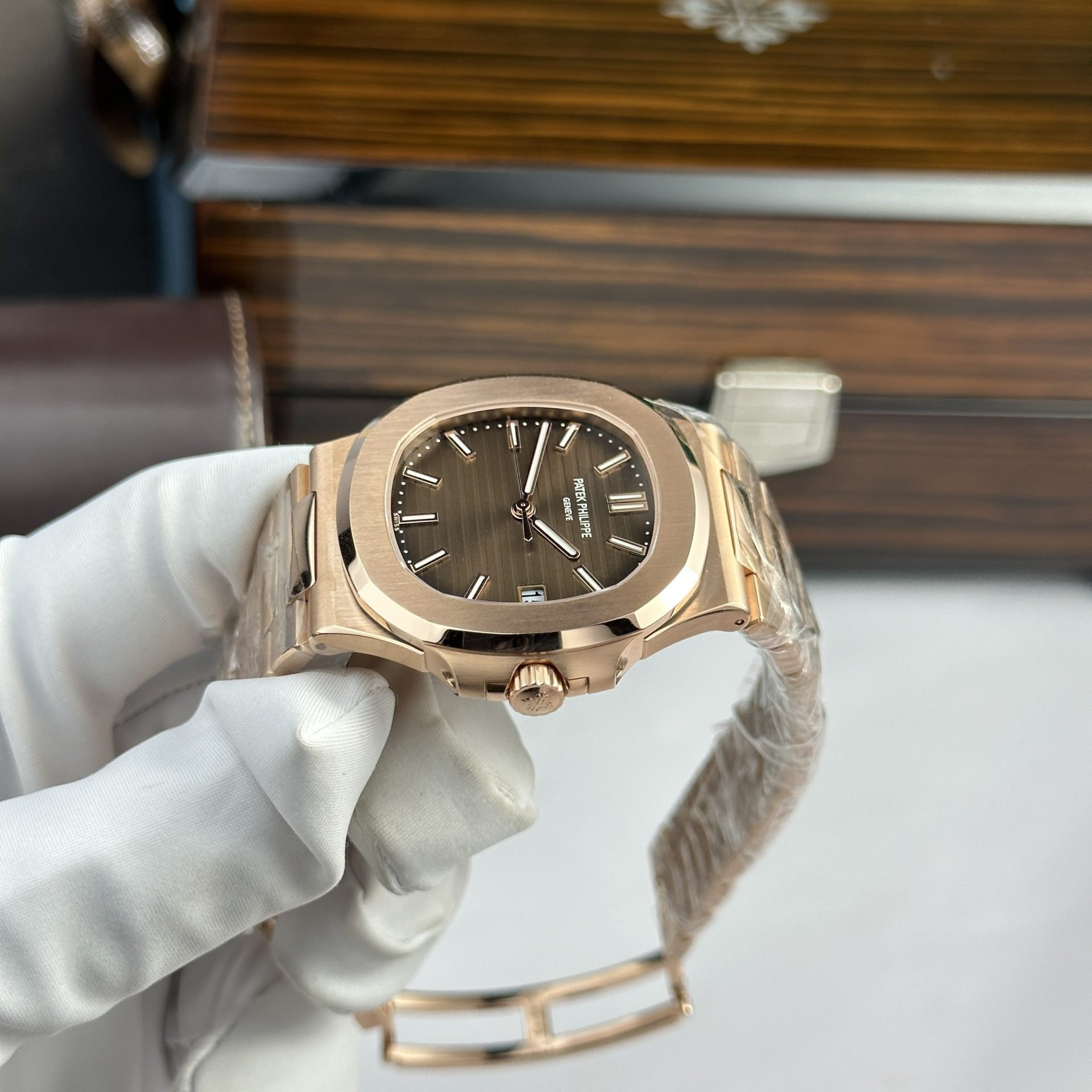 Patek Philippe Nautilus 5711 Refined Full Options Customs 18K Gold Wrapped 40mm