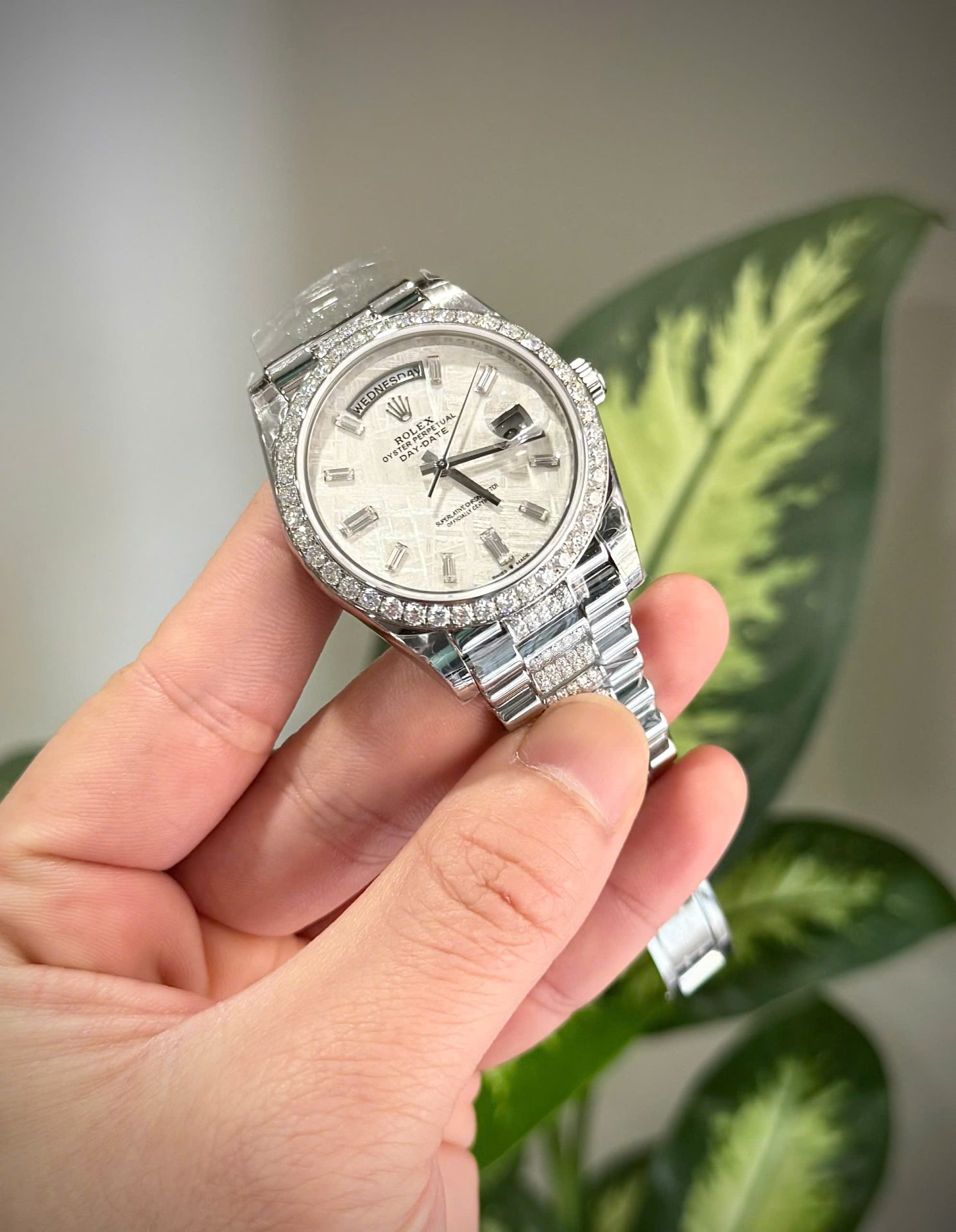 Rolex Day-Date Meteorite Dial Custom Moissanite Daimonds Copies Watches 40mm