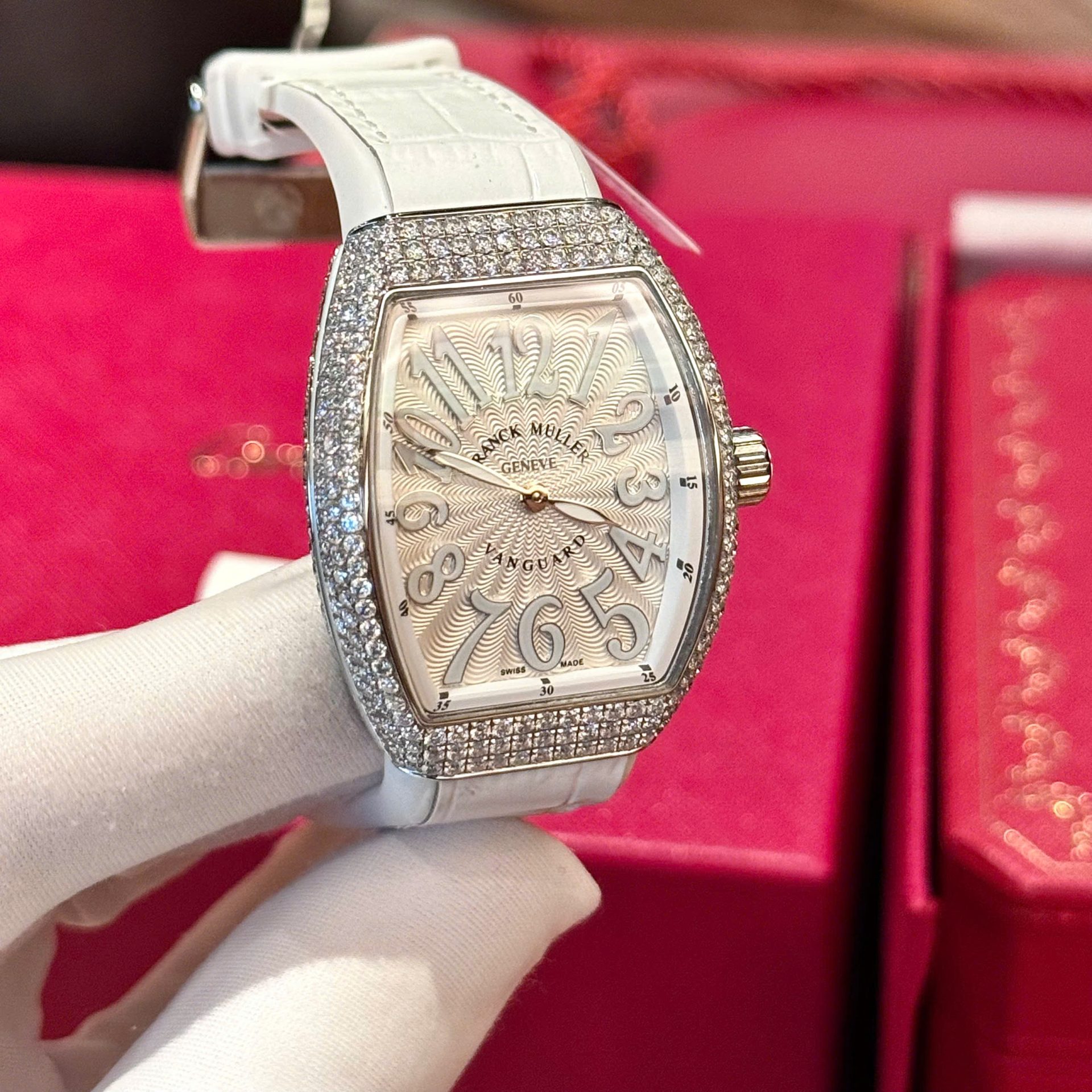 Franck Muller V32 White Dial Replica Watch Custom Diamonds Moissanite Hong Kong 36mm