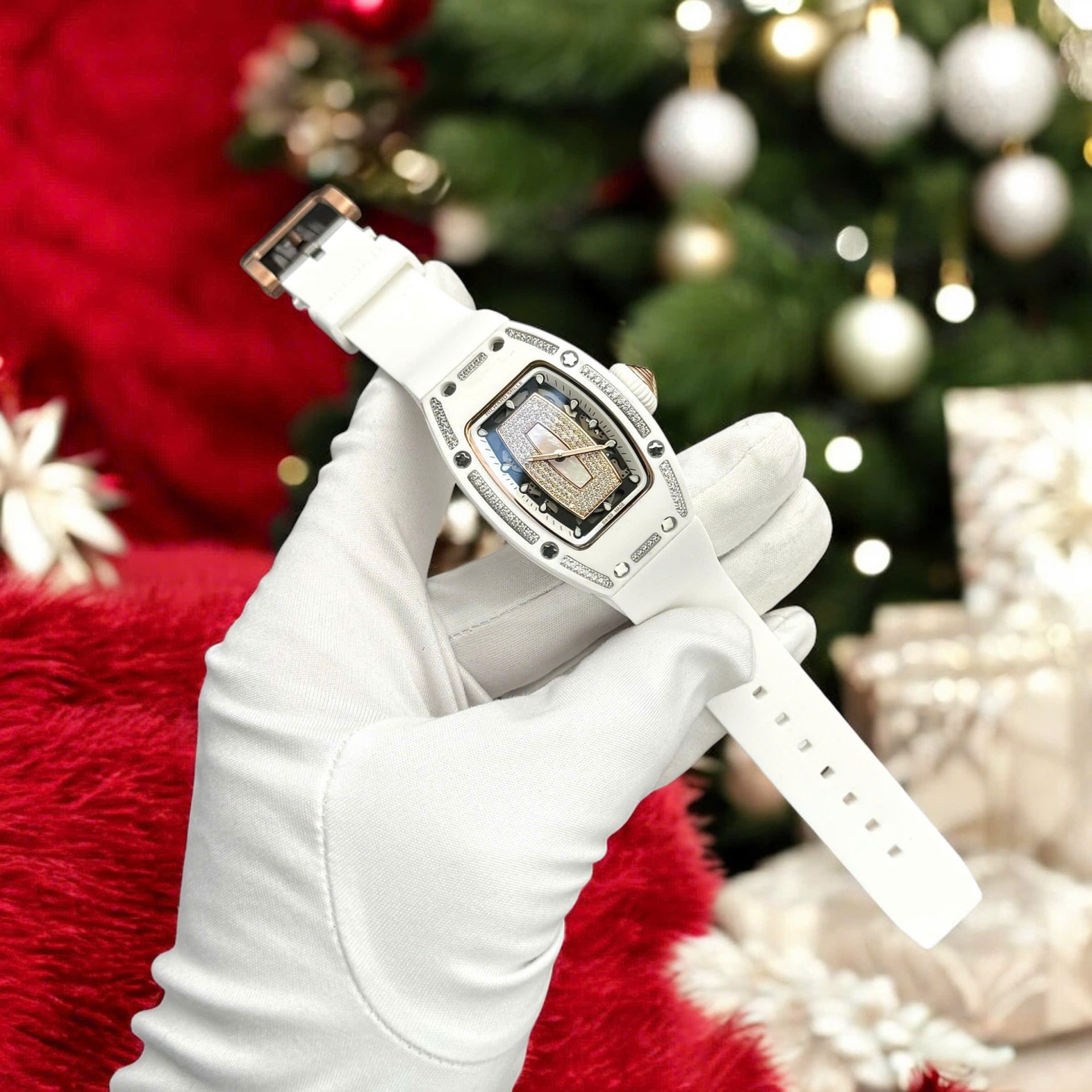Richard Mille High End Watch Replicas RM07 White Ceramic Women s Bezel Diamonds 36mm