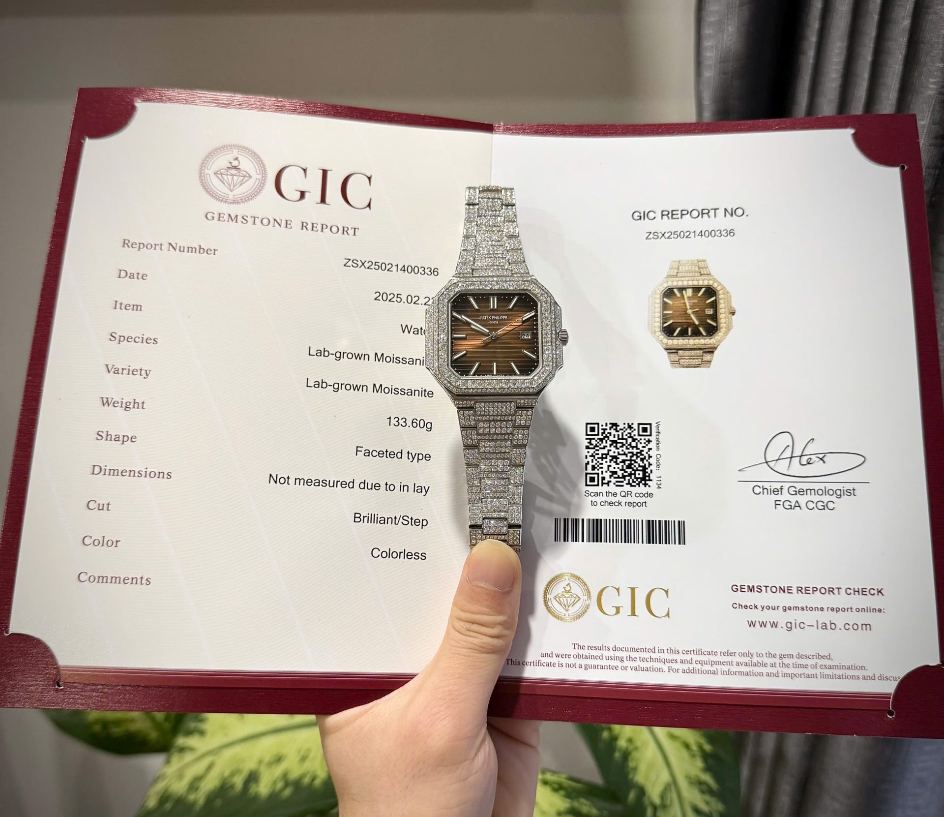 Patek Philippe Cubitus 5821 Dial Brown Custom Full Diamonds Moissanite Hong Kong 45mm