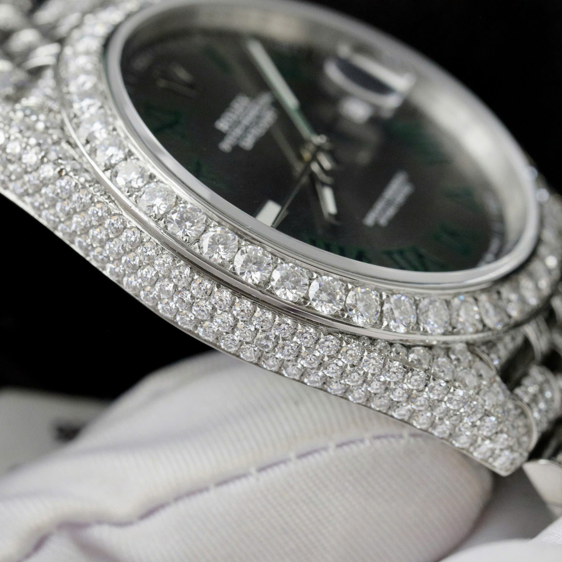 Rolex DateJust Best Copies Watch Dial Wimbledon Encrusted Moissanite Hong Kong 41mm