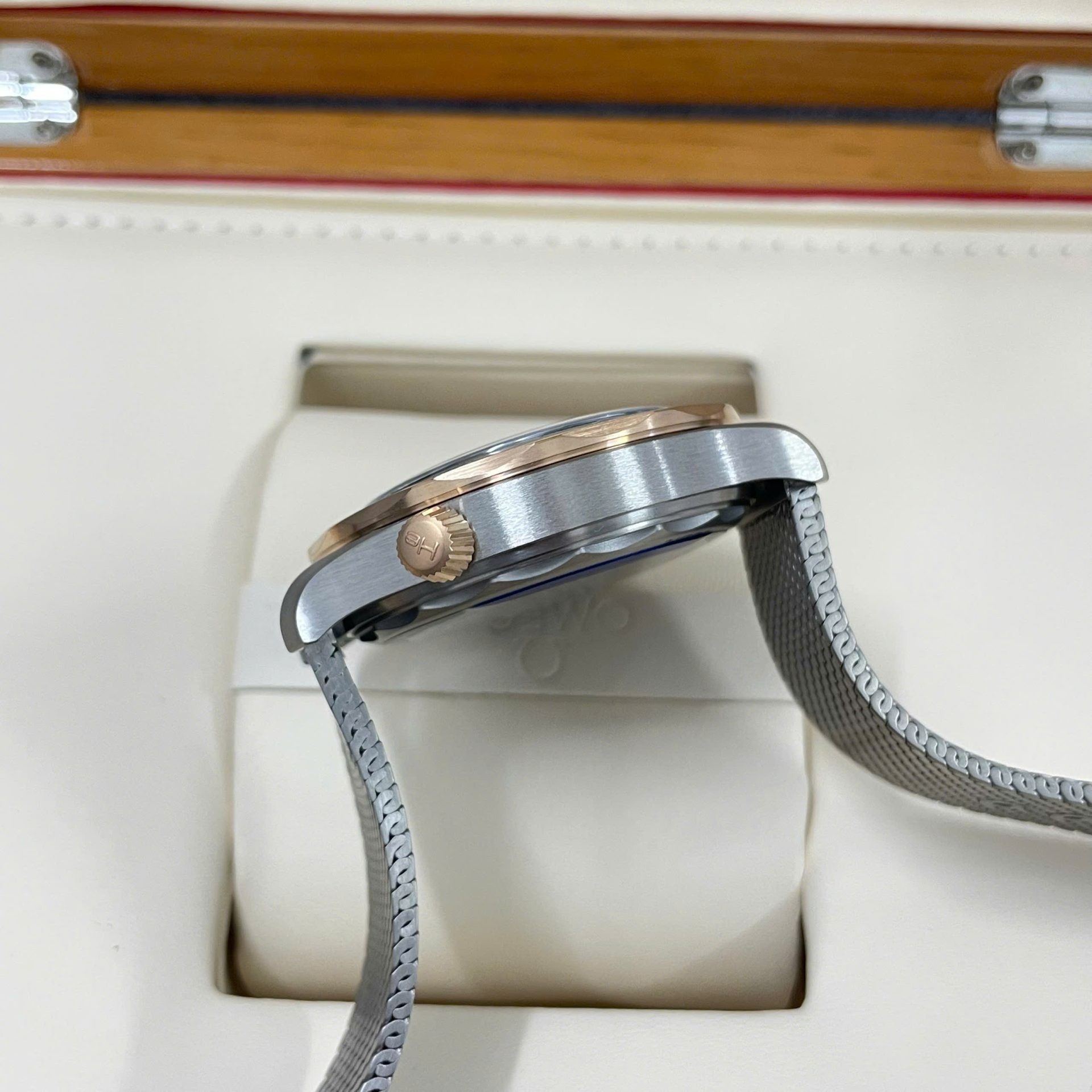 Omega Replica Watches Seamaster Bronze Gold on Titanium Green Dial VS Factory 42mm