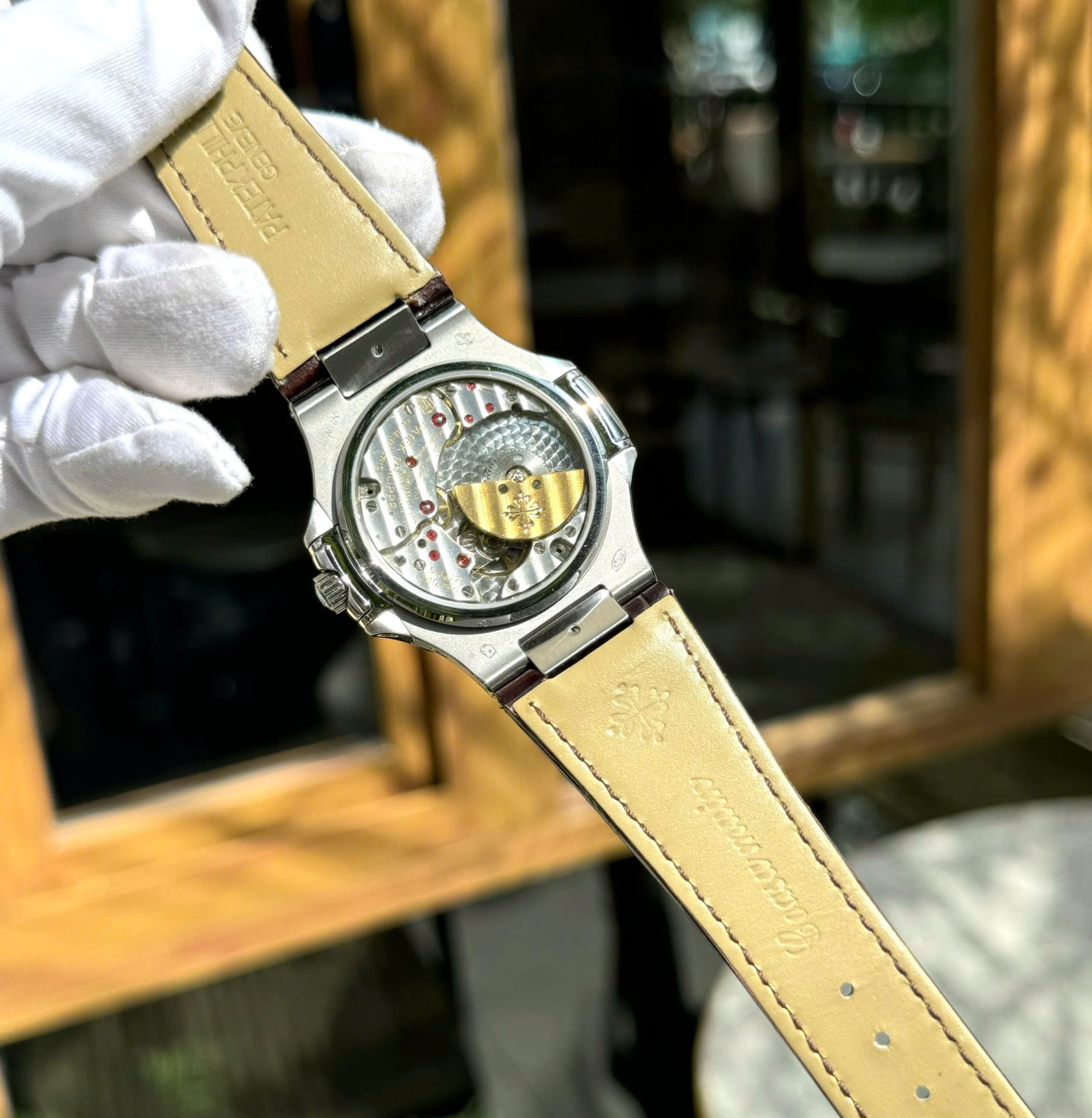 Patek Philippe High End Watch Replicas Nautilus 5740G Tiffany   Automatic Swiss Movement 40mm