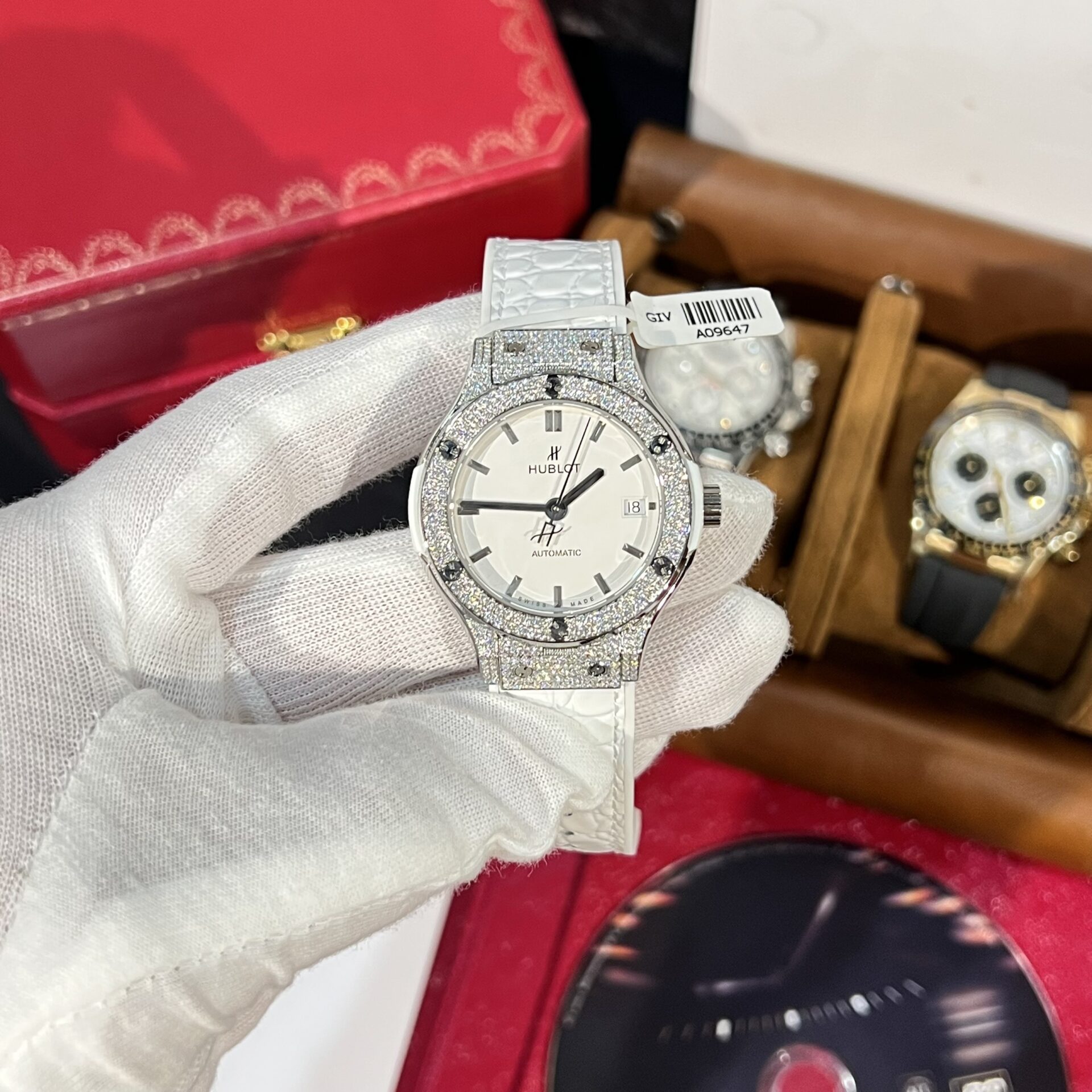 Hublot Replica 11 Watch Classic Fusion Titanium White Dial Full Moissanite Case 38mm