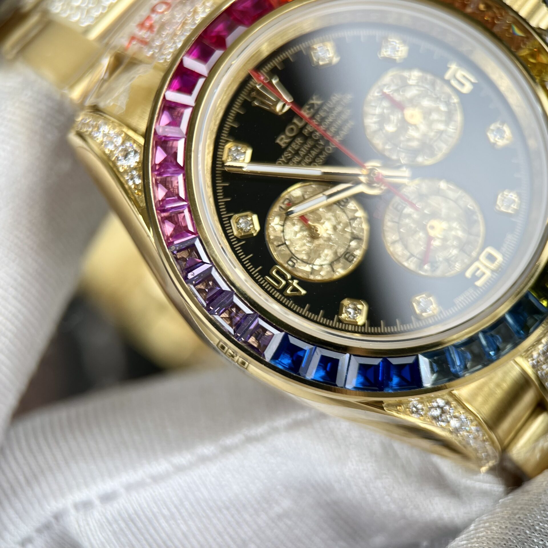 Rolex Replica 1:1 Watch Daytona Rainbow Yellow Gold Plated With Stone 40mm