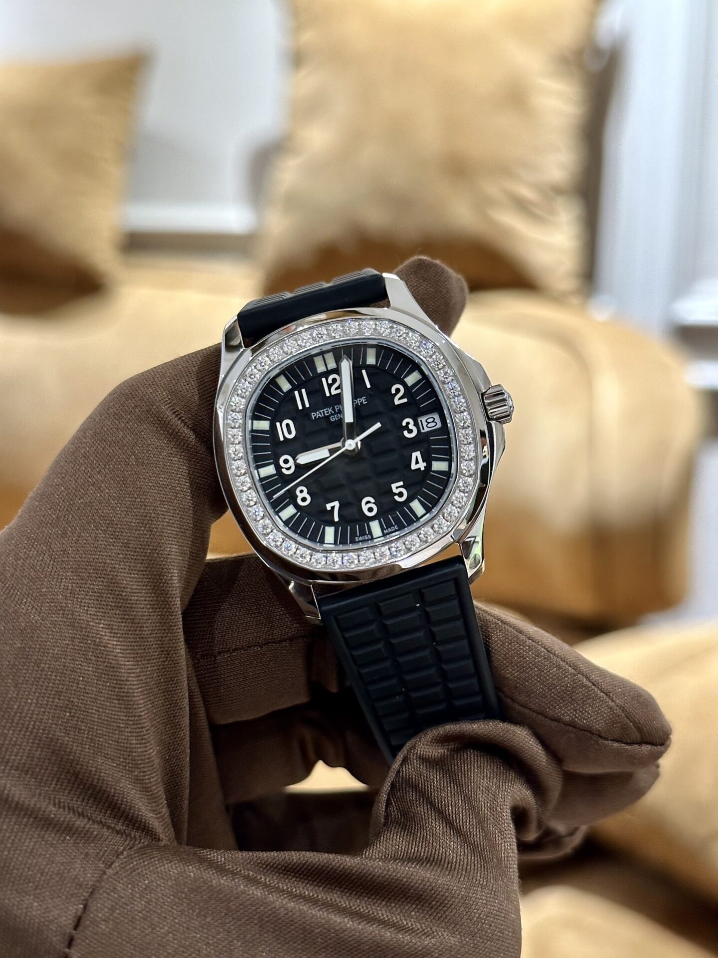 Patek Philippe Aquanaut 5067 Women s Black With Diamond Bezel Replica 1:1 Watch PPF 35.6mm