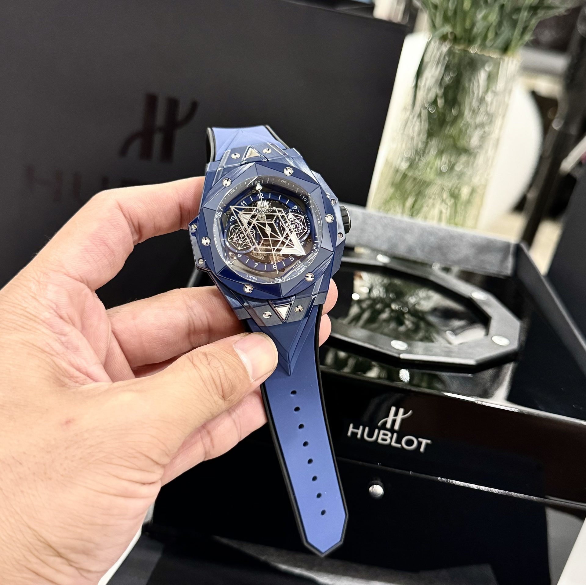 Hublot Replica 1:1 Watch Big Bang Sang Bleu ll Blue Ceramic Case Factory BBF 45mm