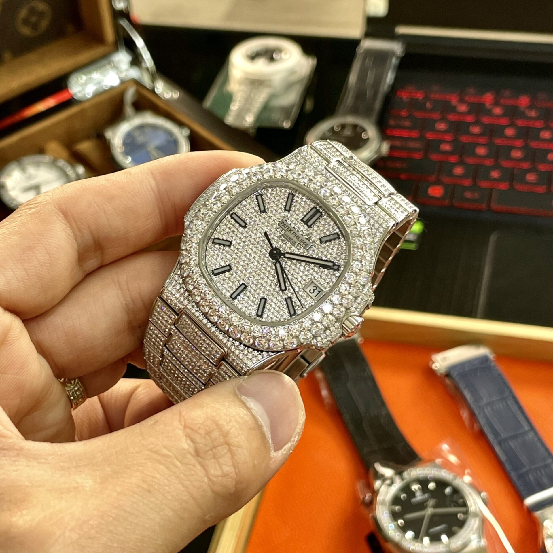 Patek Philippe Replica Watches Nautilus 5719 Full Diamonds PPF 40mm