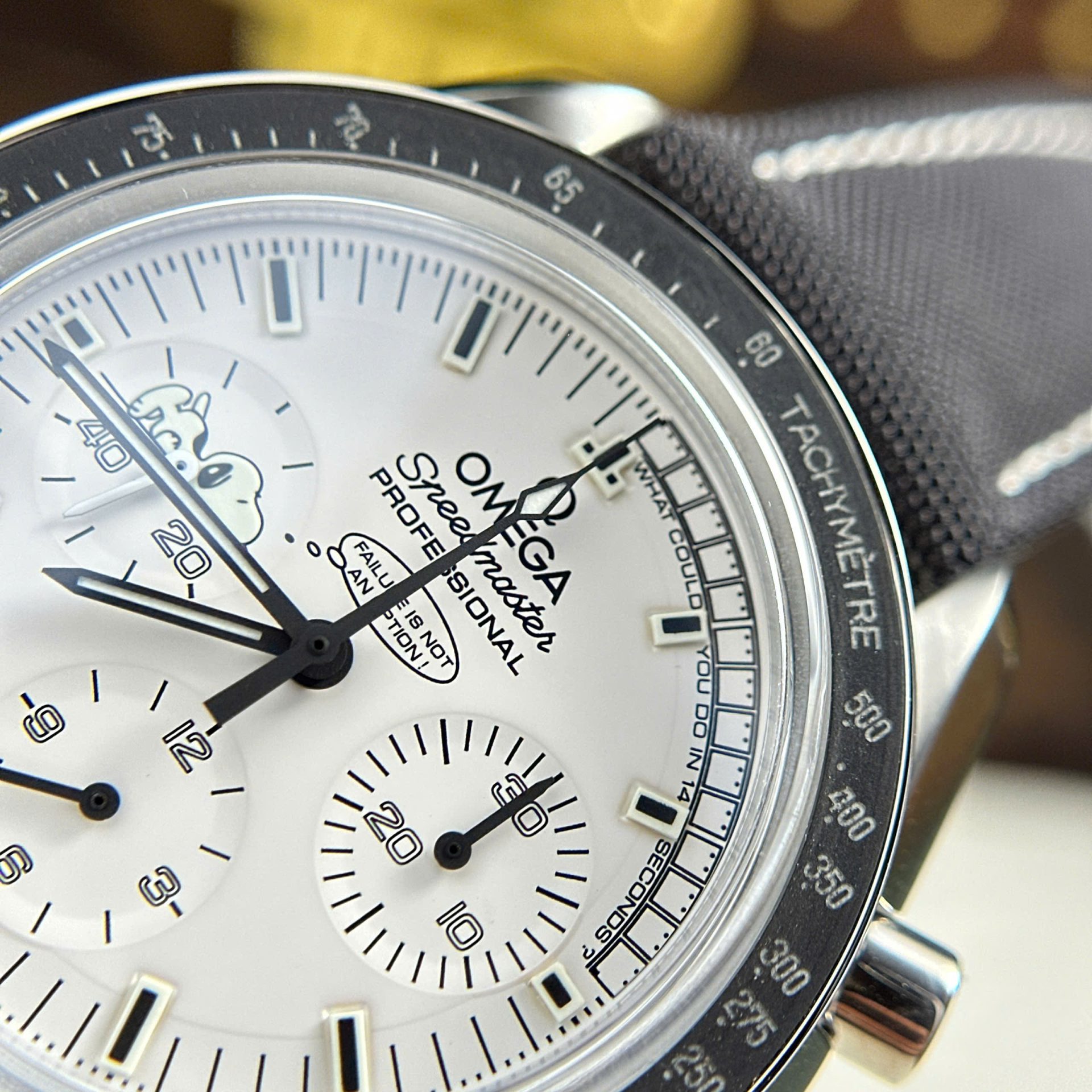 Omega Speedmaster Apollo 13 Silver Snoopy Luxury Imitation Watches Fabic Strap OM Factory 42mm